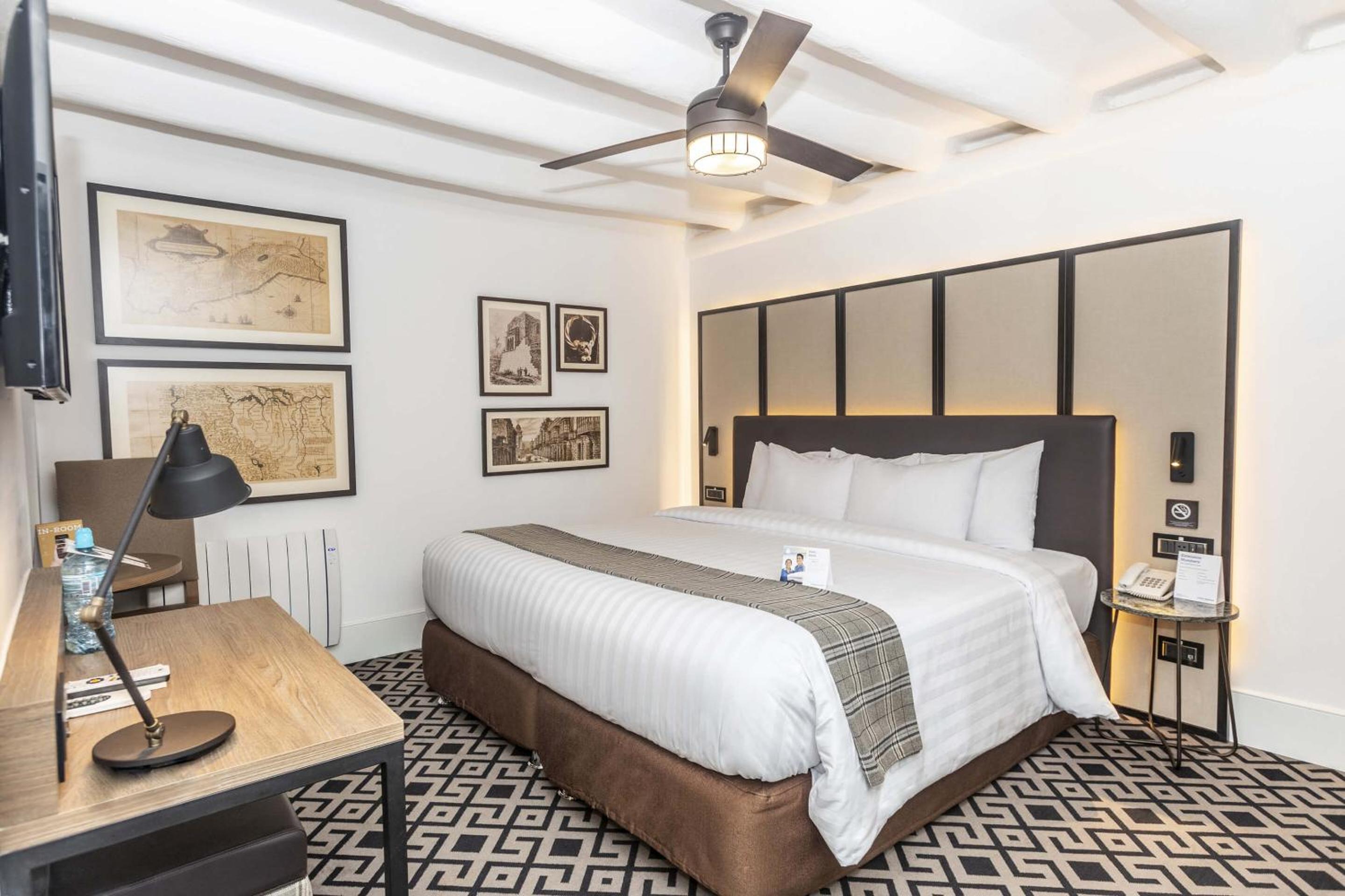 Superior Double Room - Photo 1