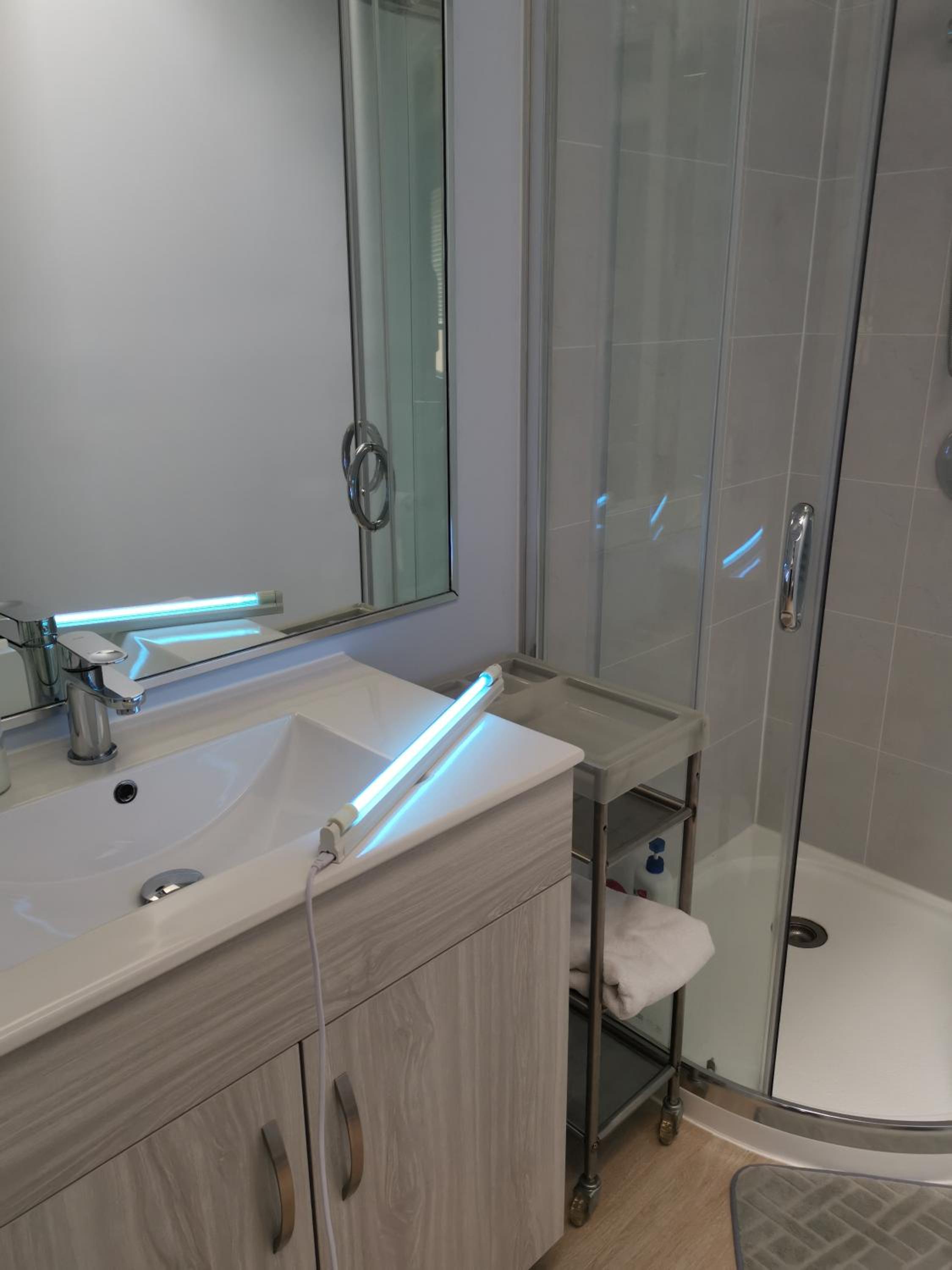 Queen Suite with En Suite Bathroom photo 2