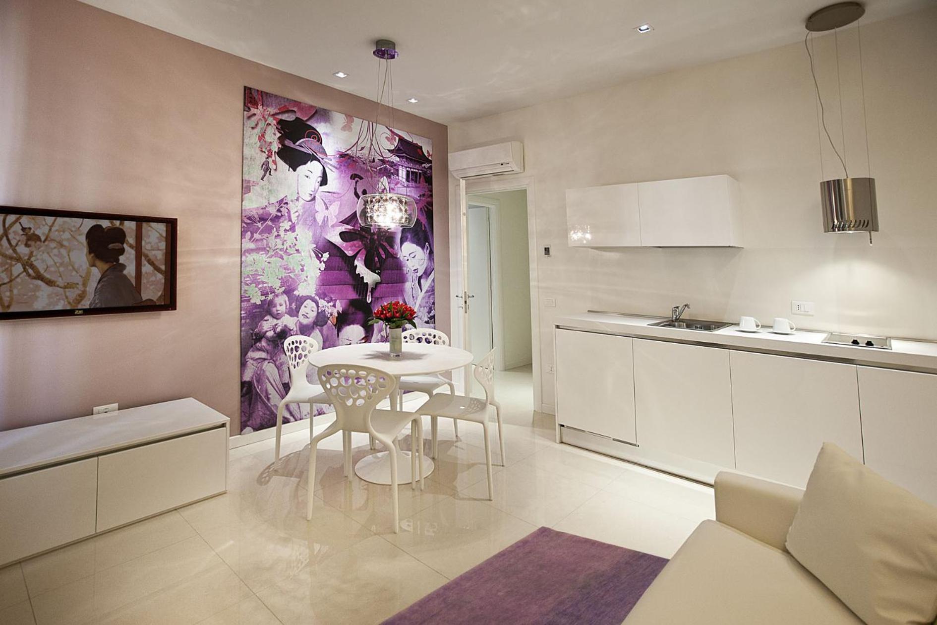 One-Bedroom Apartment (2 - 3 Adults) - Photo 1
