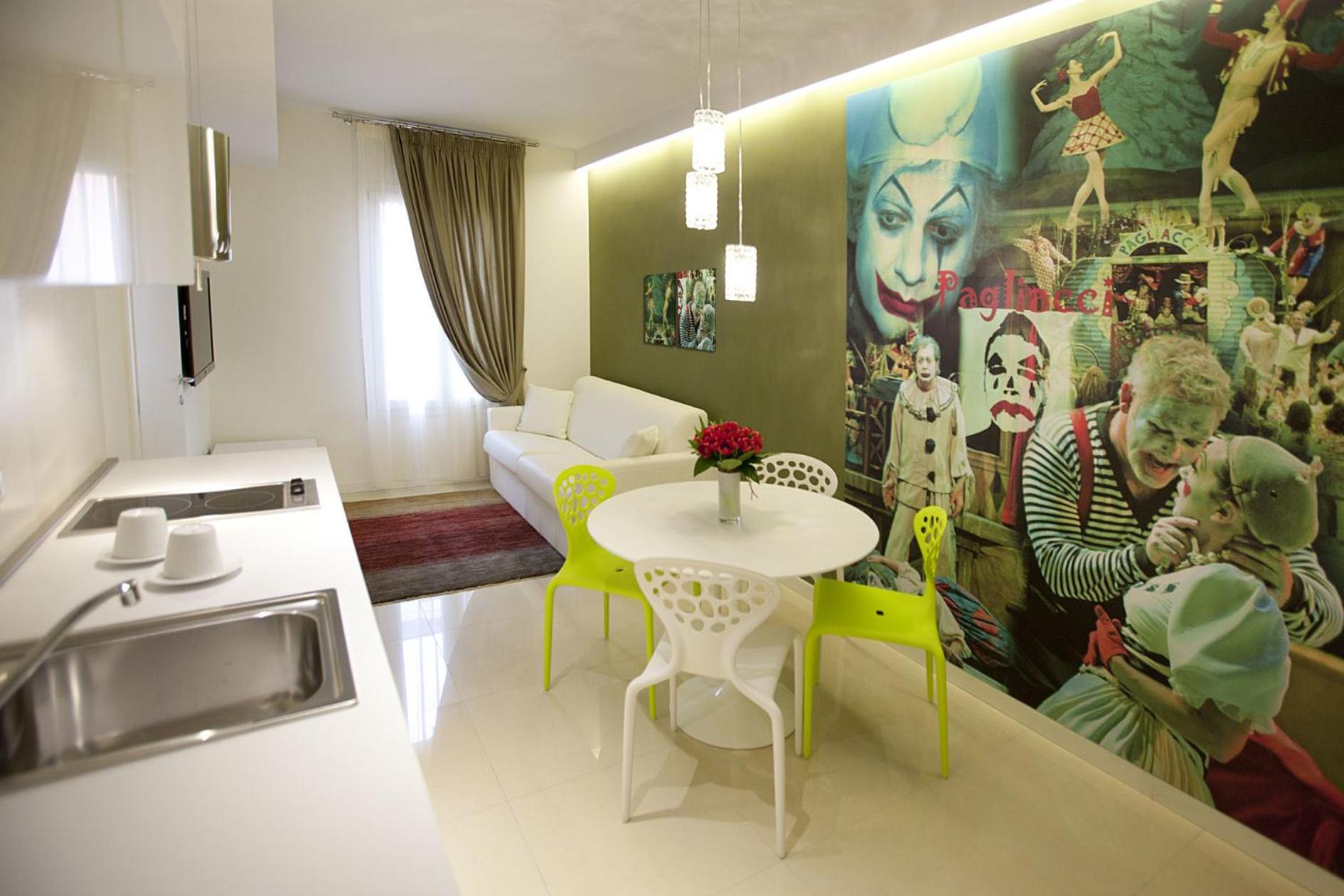One-Bedroom Apartment (2 - 3 Adults) - Photo 16