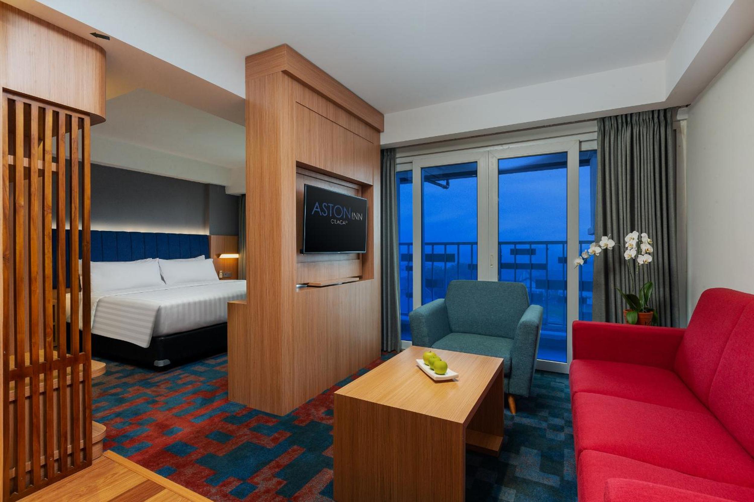 Suite - Photo 2