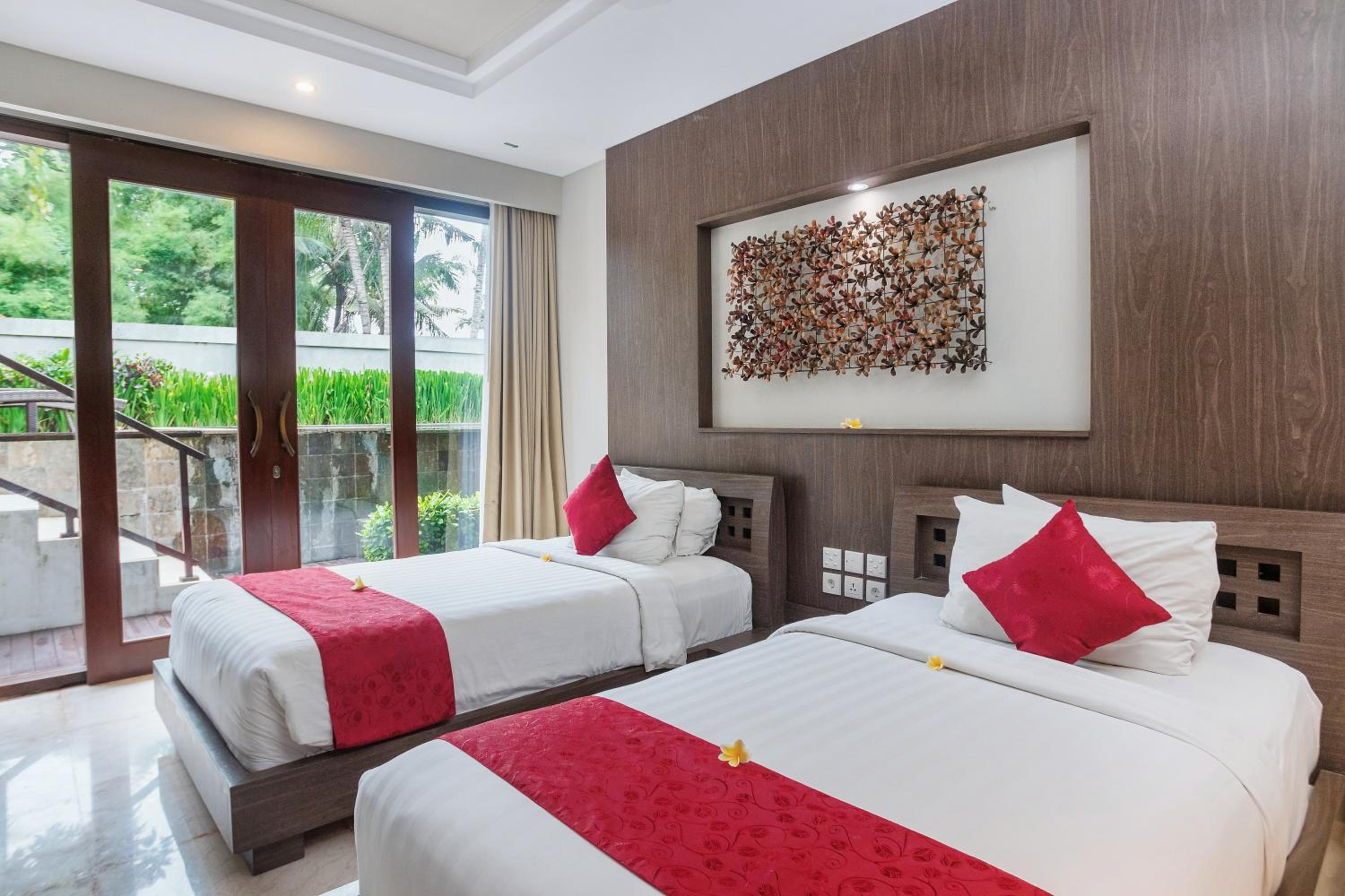 Two-Bedroom Pool Villa With Children Activity photo 1