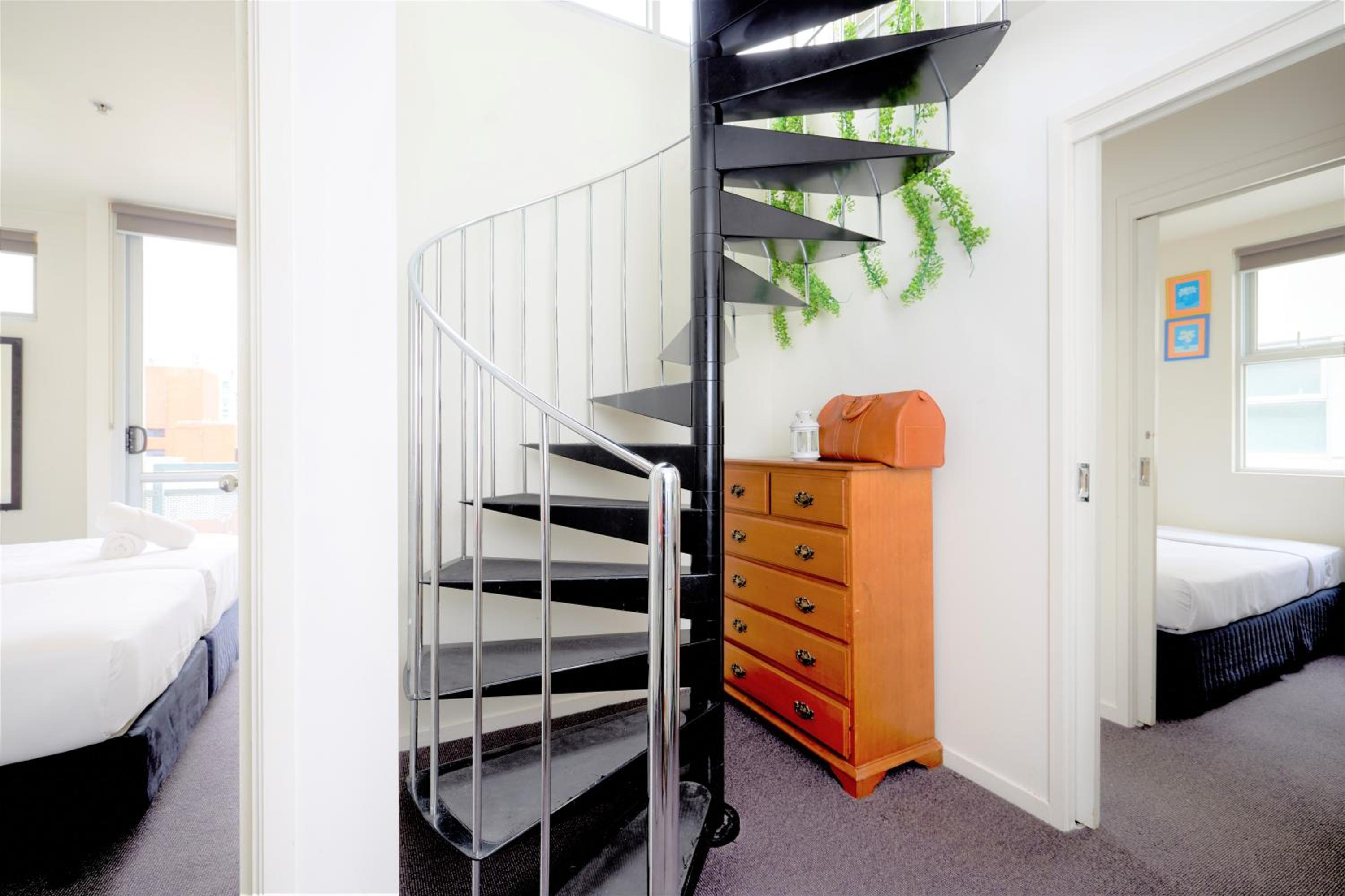 Four-Bedroom Penthouse Apartment photo 2