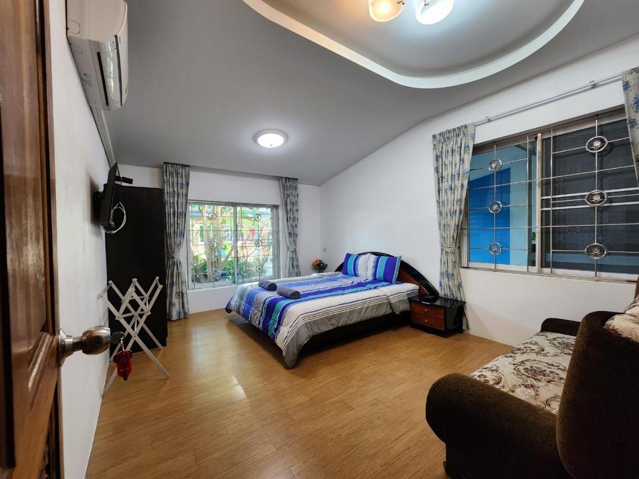 Standard Double or Twin Room with Garden View - Photo 2