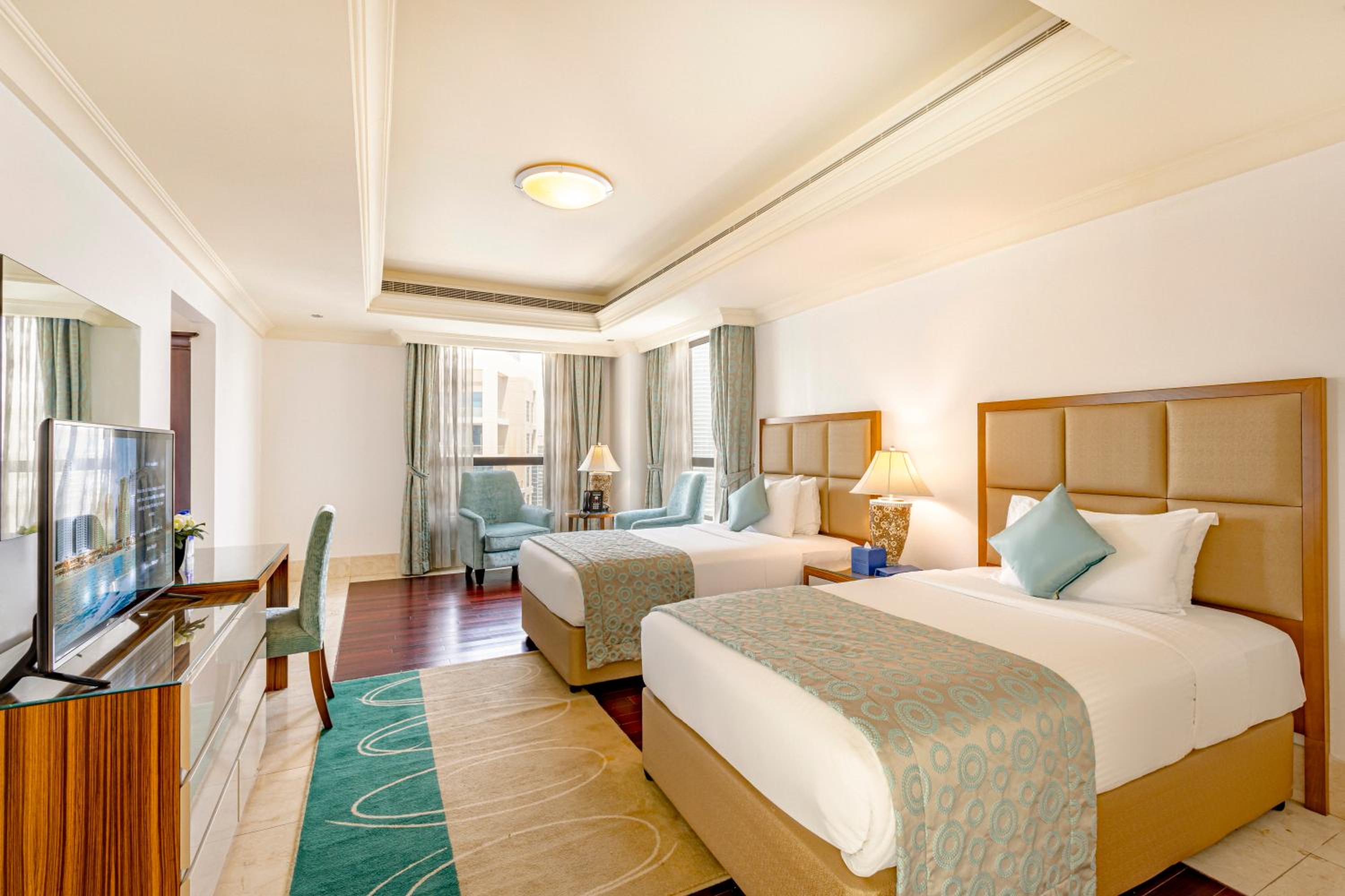 Penthouse with Private Pool - 25% off on F&B, Just Steps from JBR Beach photo 1