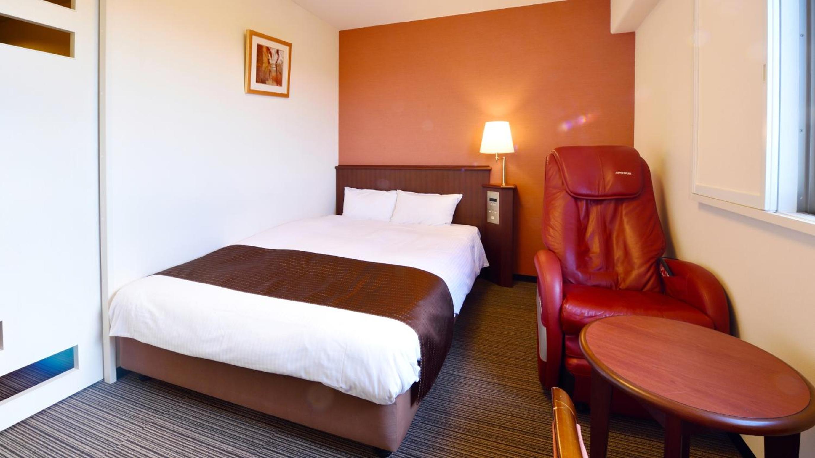 Double Room with Hot Spring Bath and Massage Chair - Non-Smoking - Photo 5
