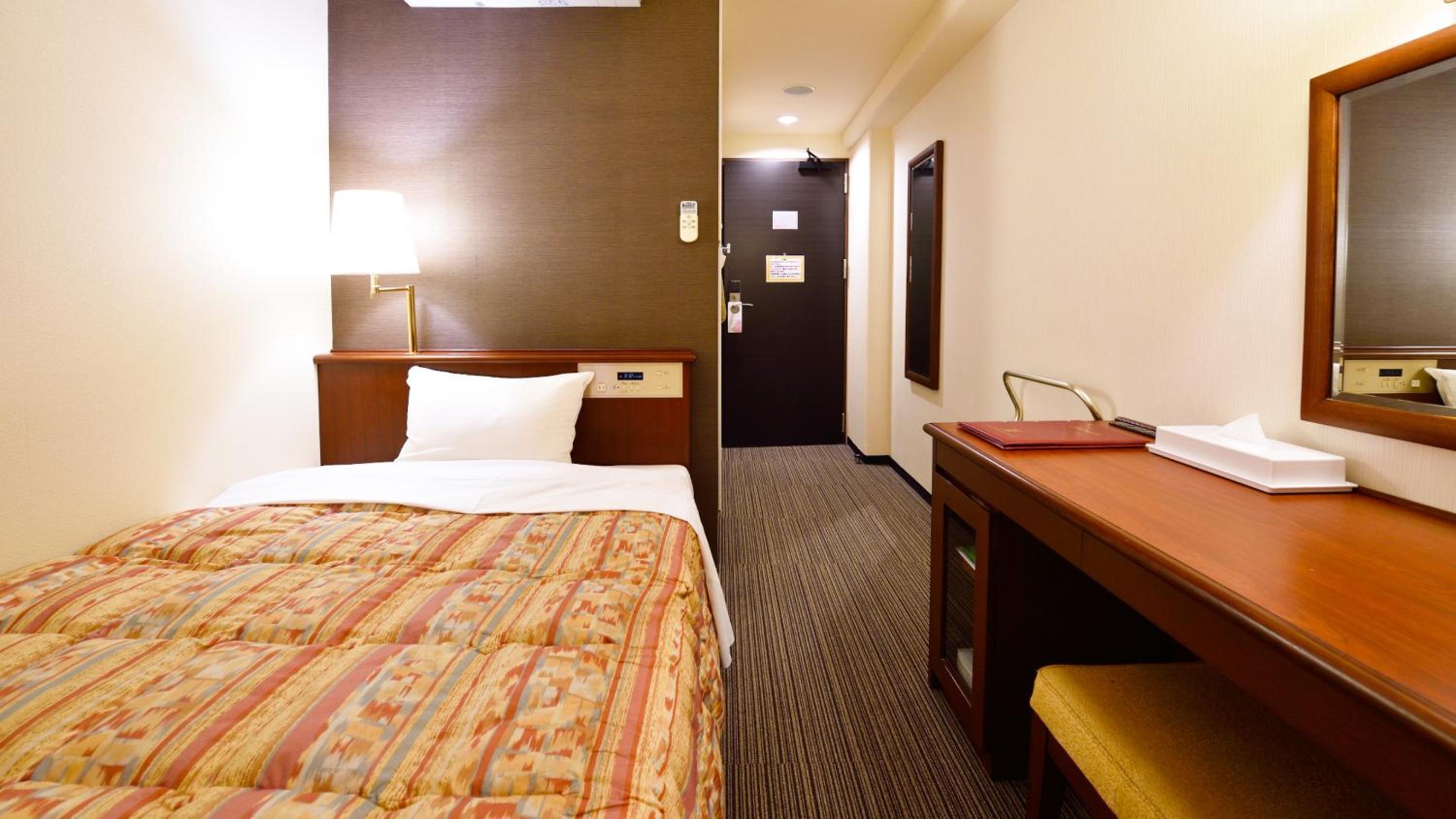 Standard Single Room - Smoking - Photo 1