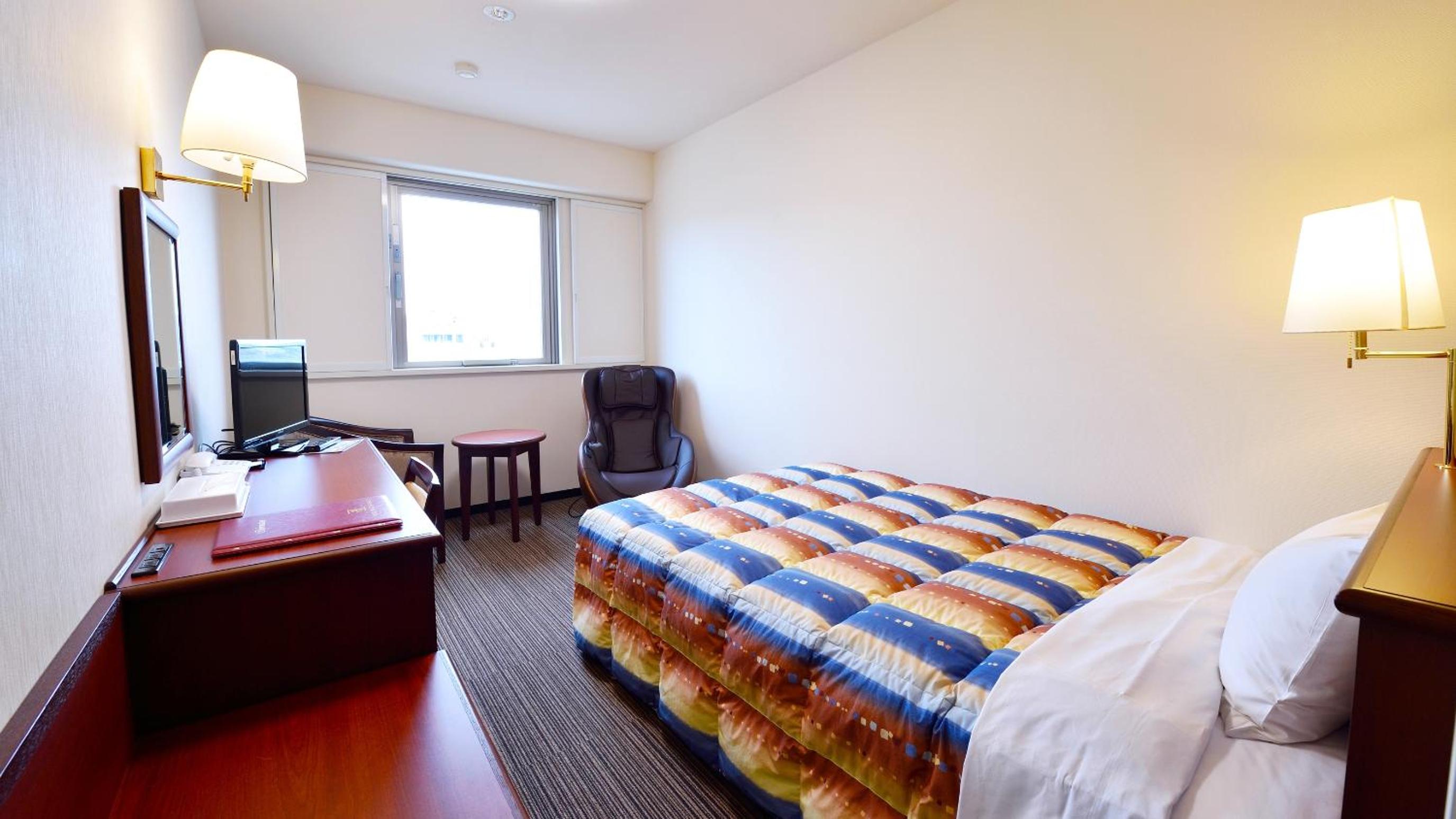 Single Room with Massage Chair - Non-Smoking - Photo 1
