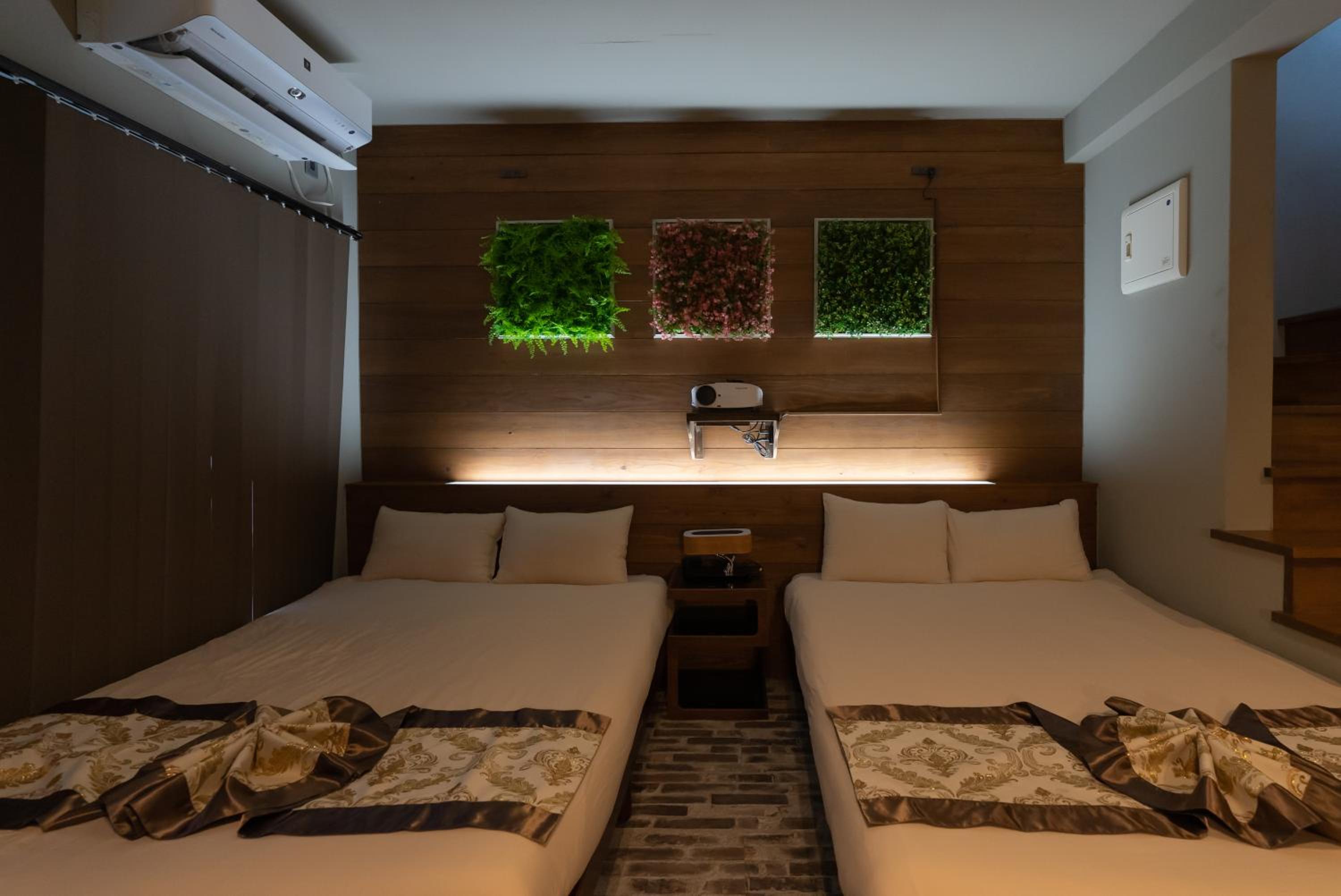Two-Bedroom Villa - Photo 146