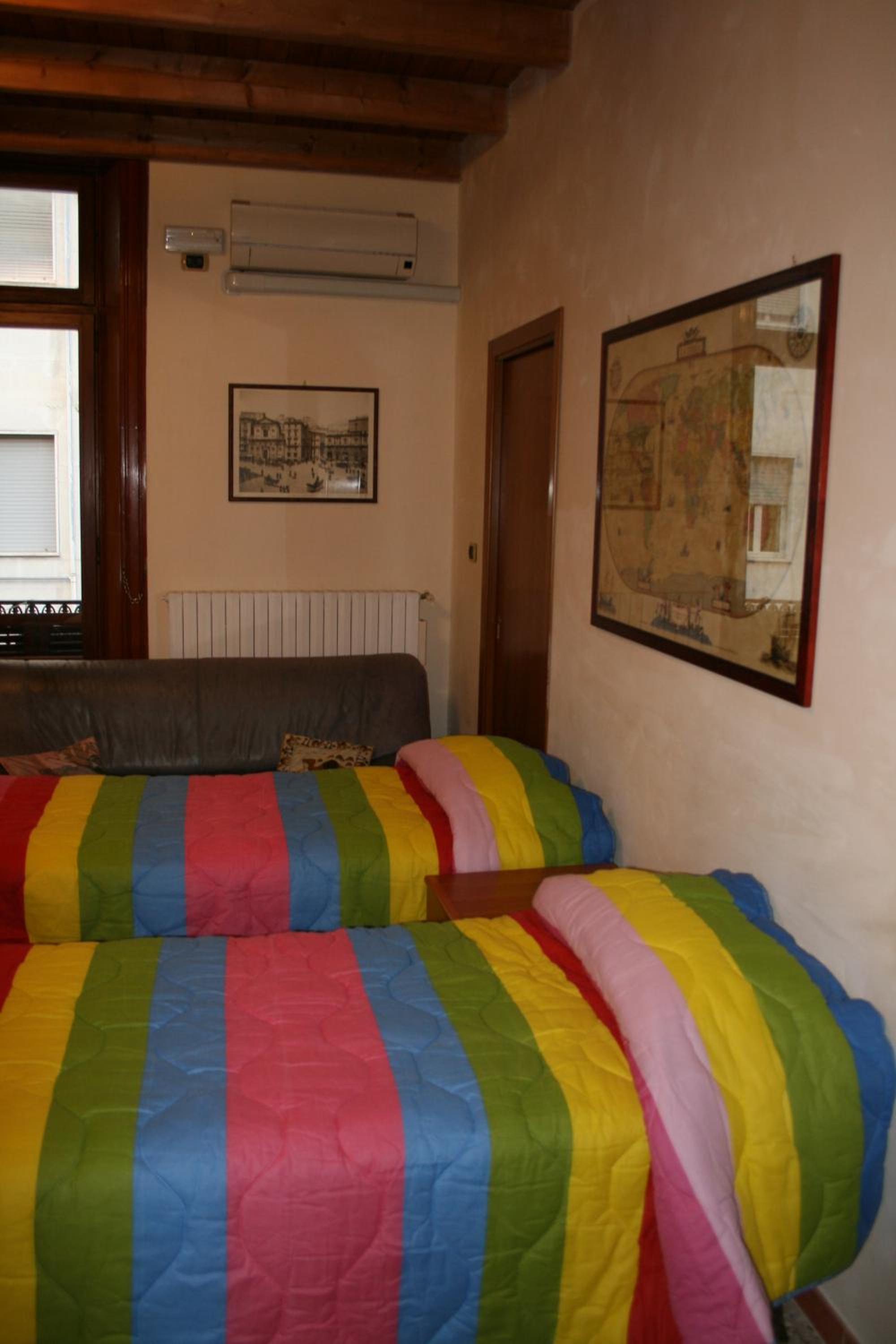 Standard Twin Room with Sofa