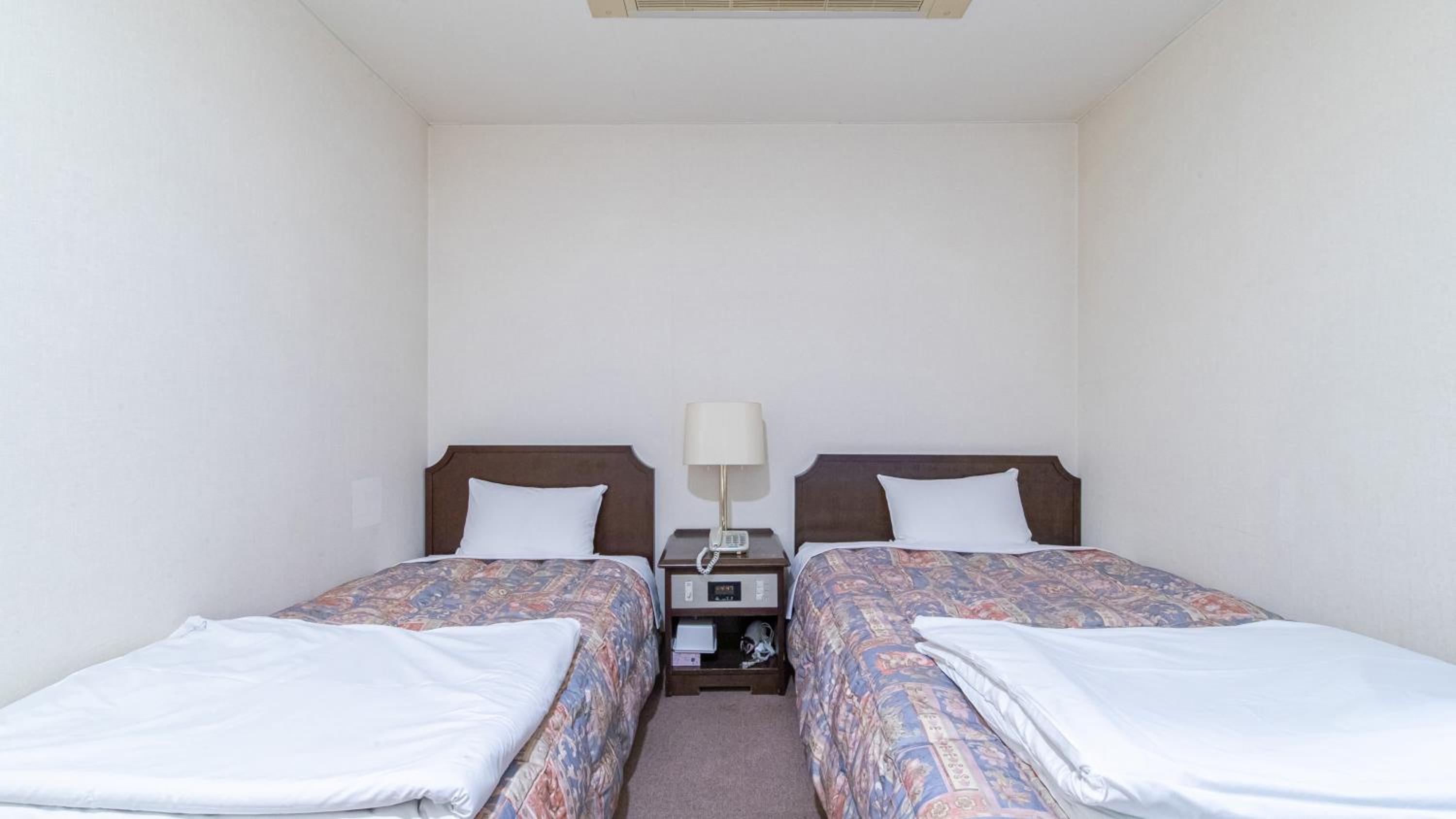 Triple Room - Photo 9
