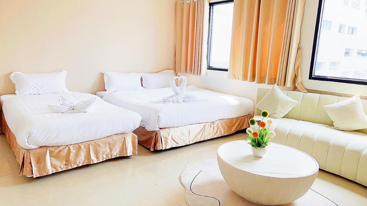 Deluxe Double Room photo 3