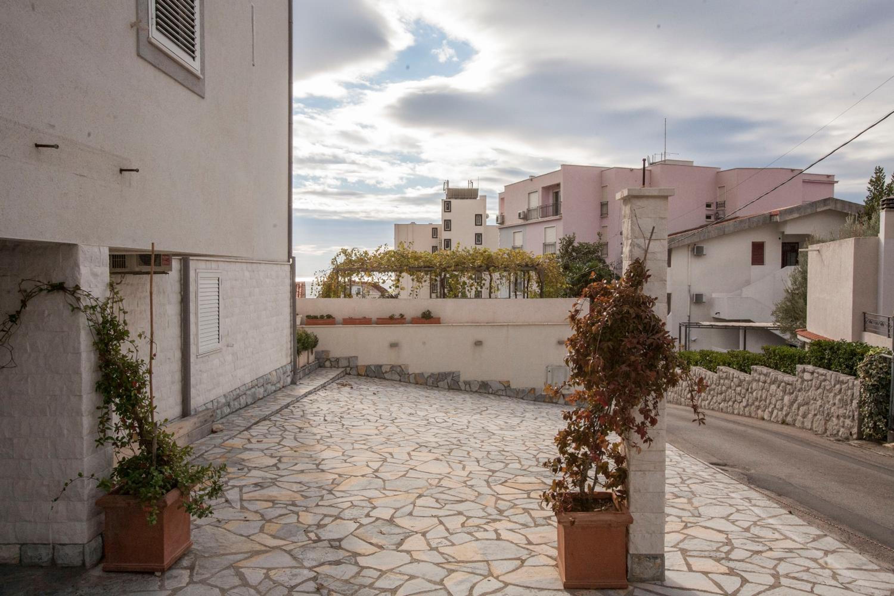 One-Bedroom Apartment with Terrace