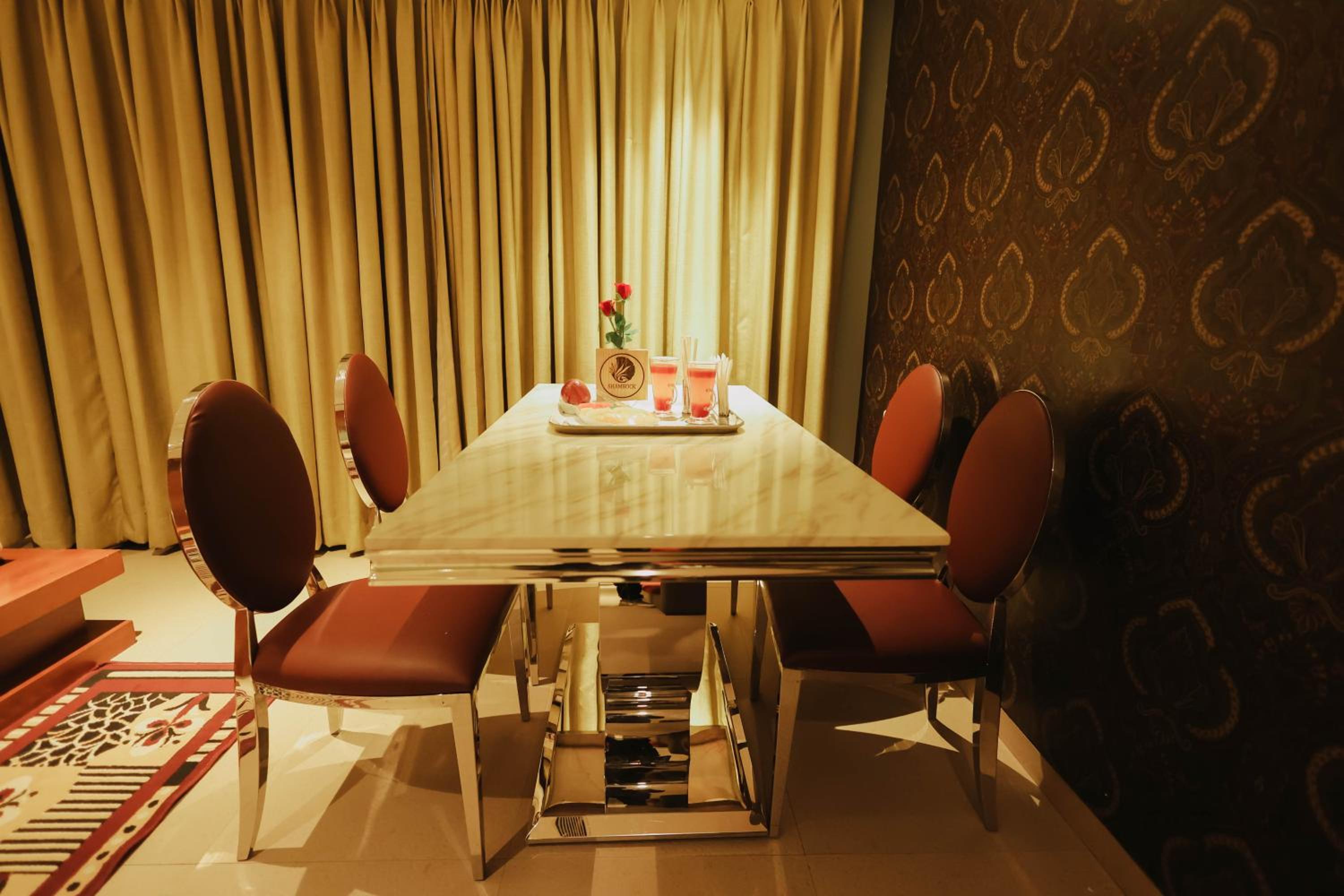 Family Room - Photo 7
