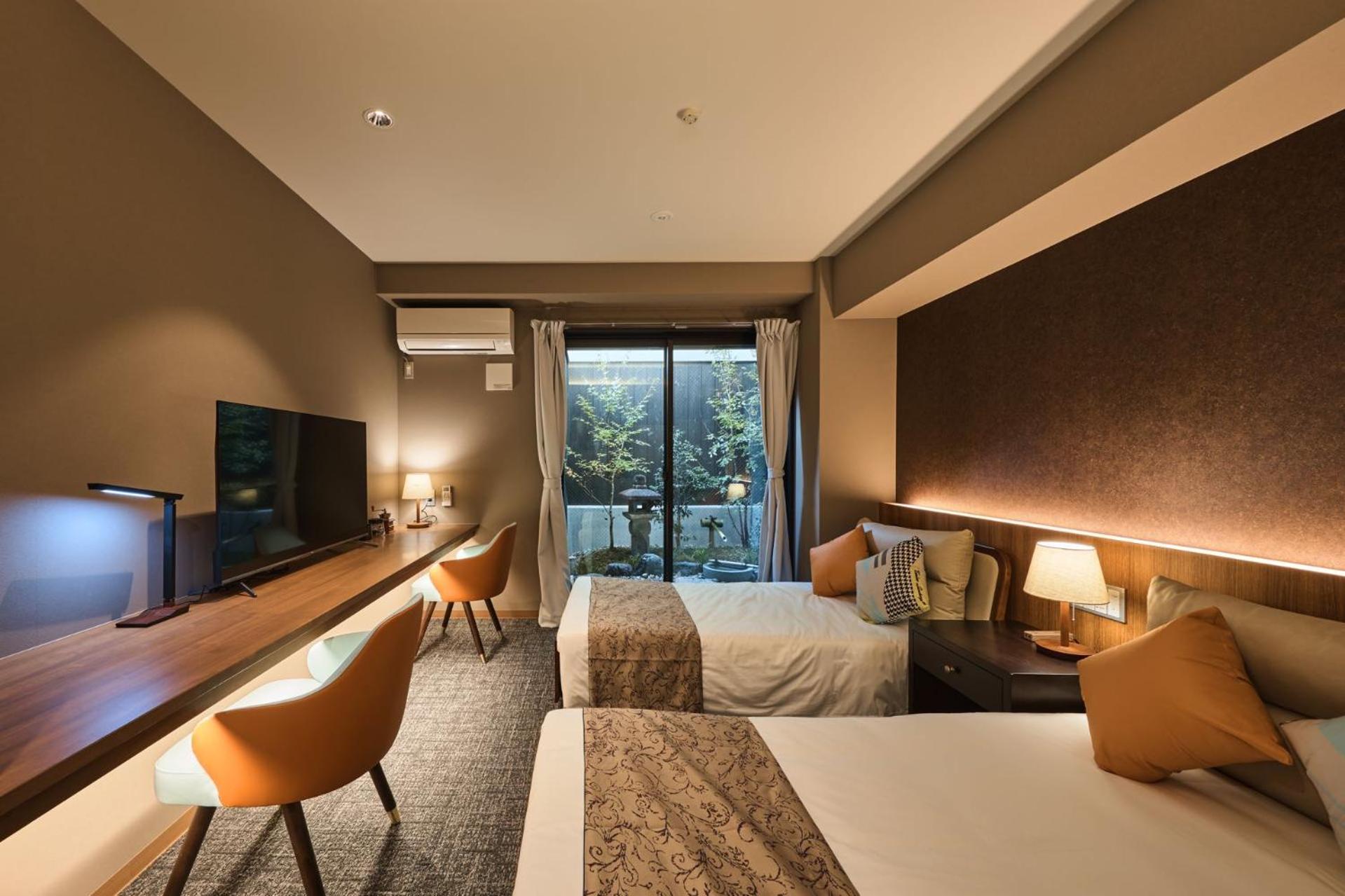 Twin Room with Terrace photo 1