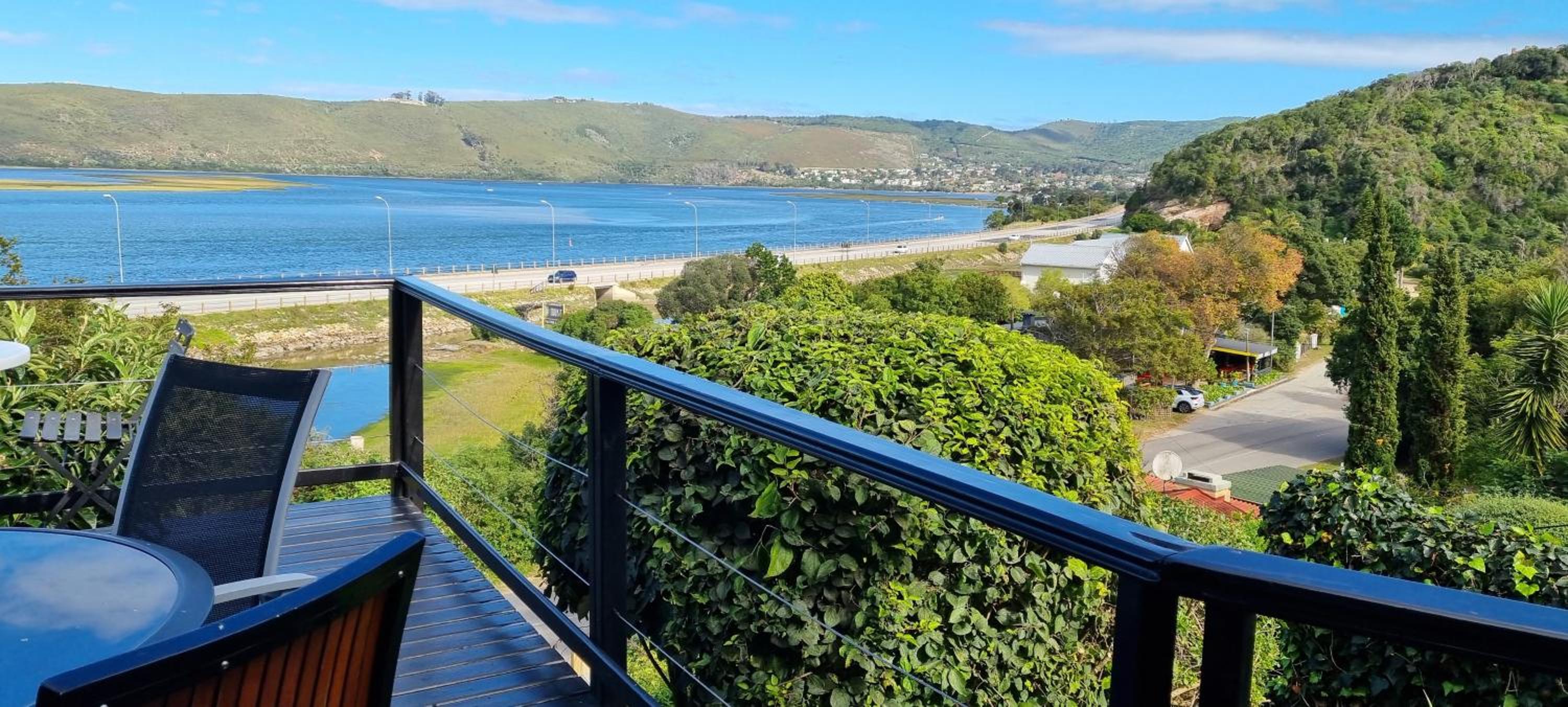 Double Room with Shared Balcony photo 2