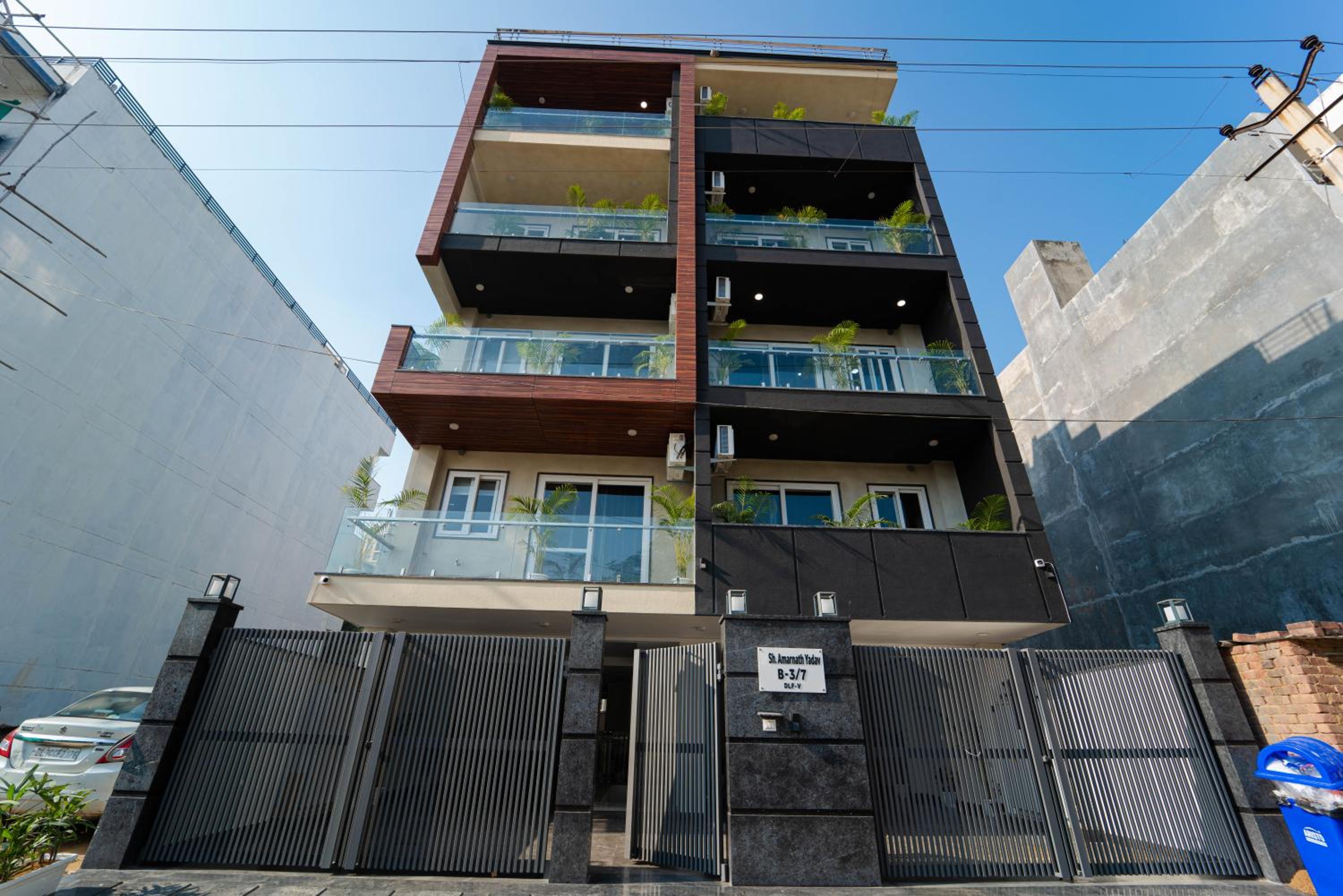 Two-Bedroom Apartment - Photo 25