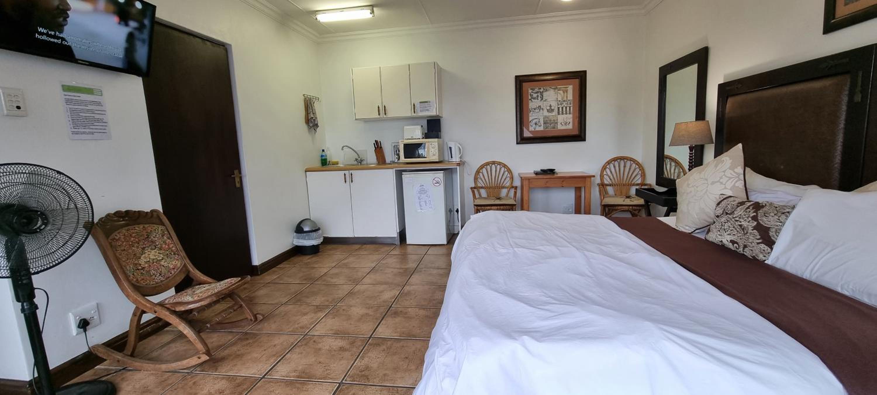 Double Room with Garden View photo 3
