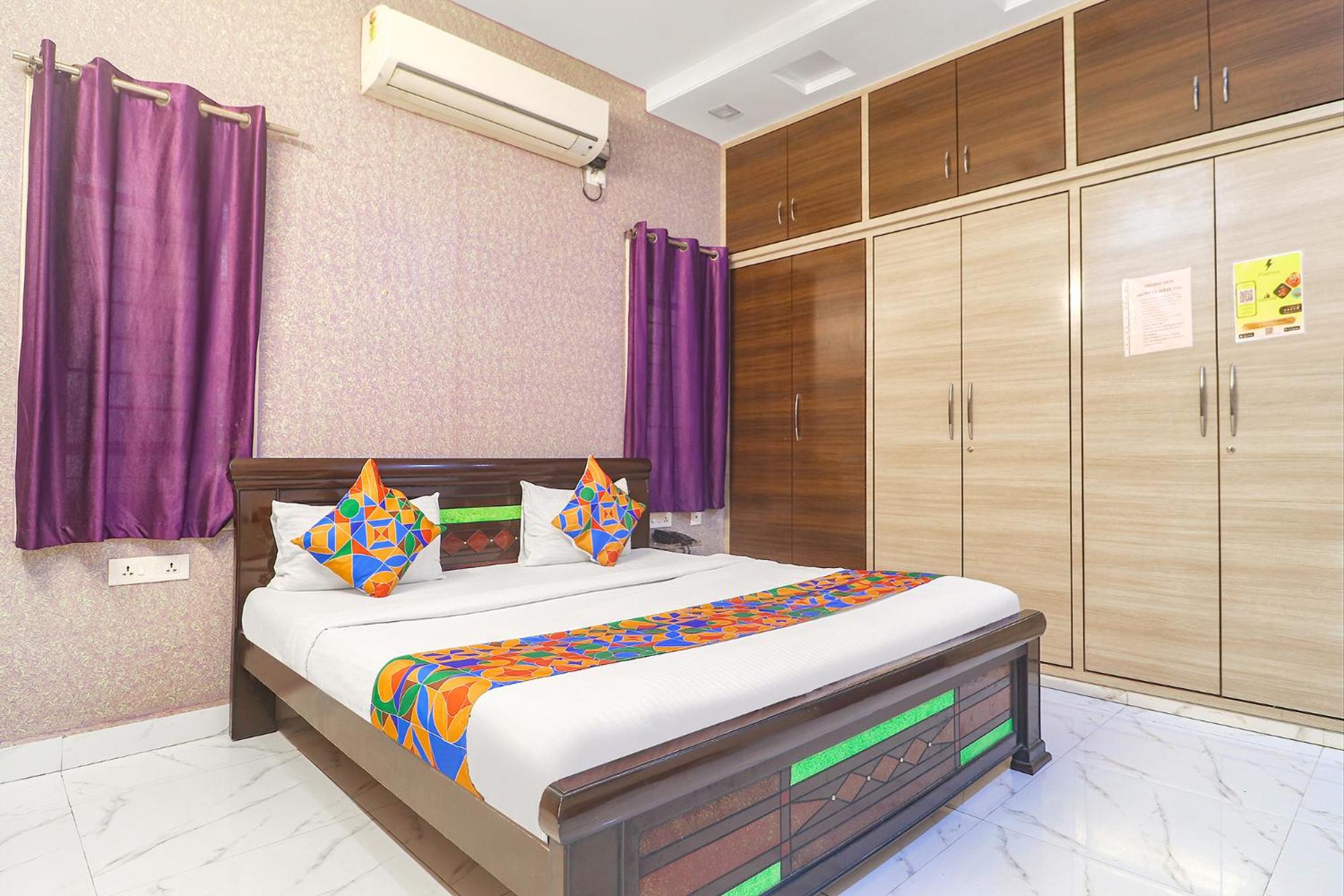Deluxe Room - Photo 1