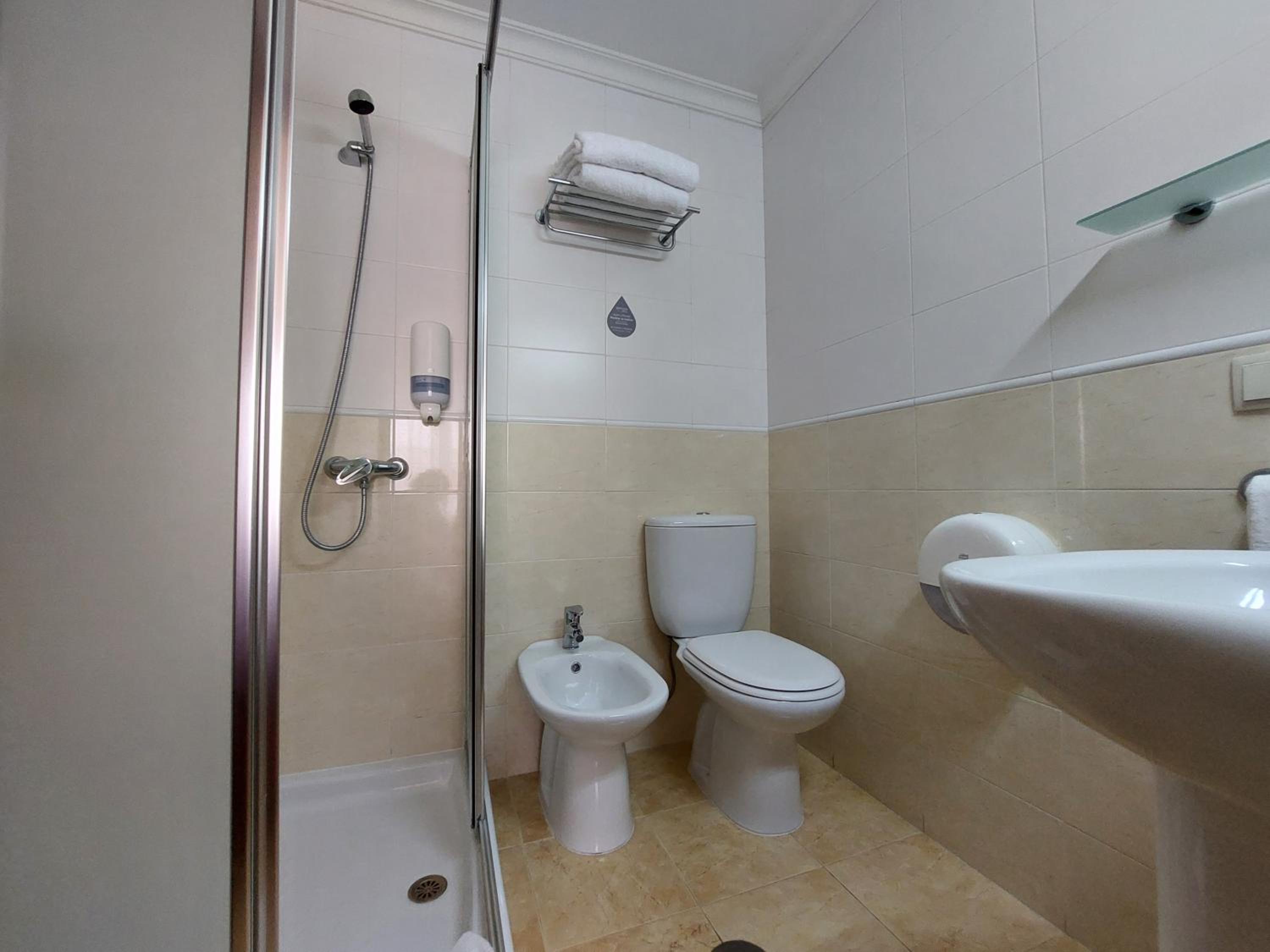 Double Room with Balcony photo 2