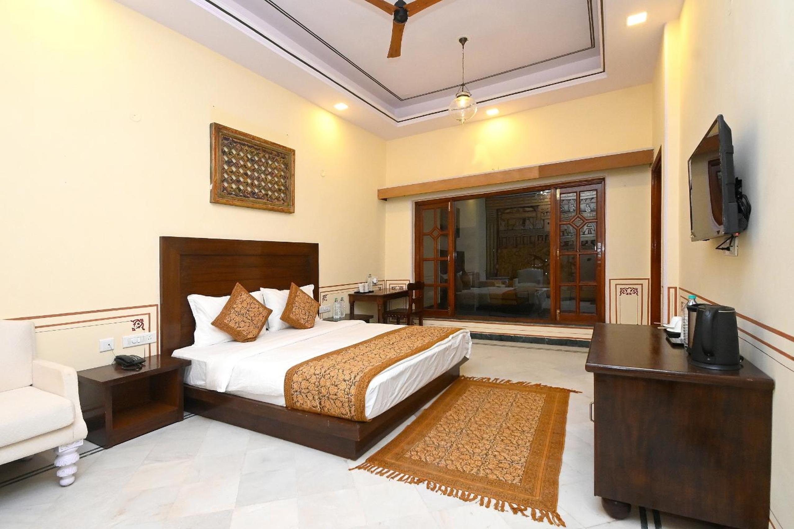 Executive Suite photo 2