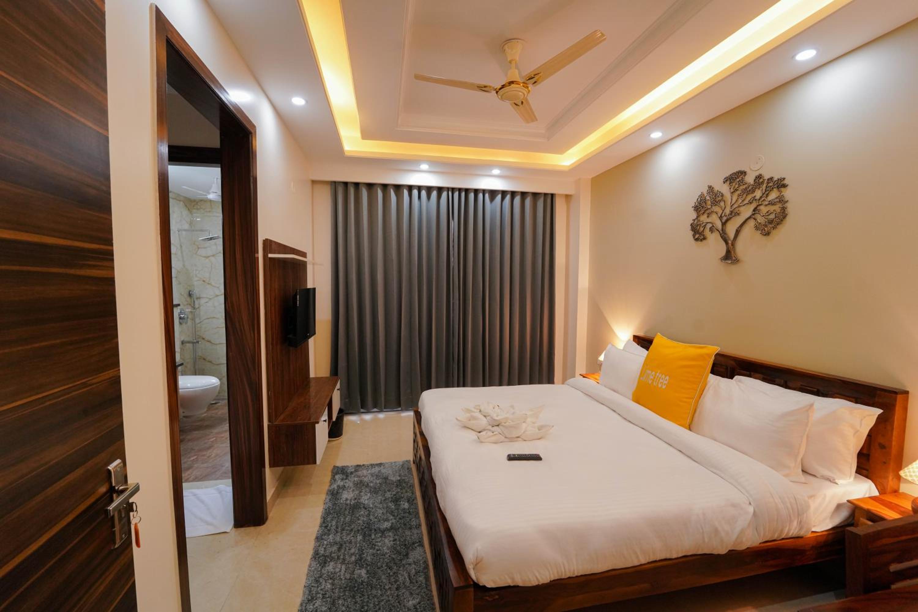 Two-Bedroom Apartment - Photo 1