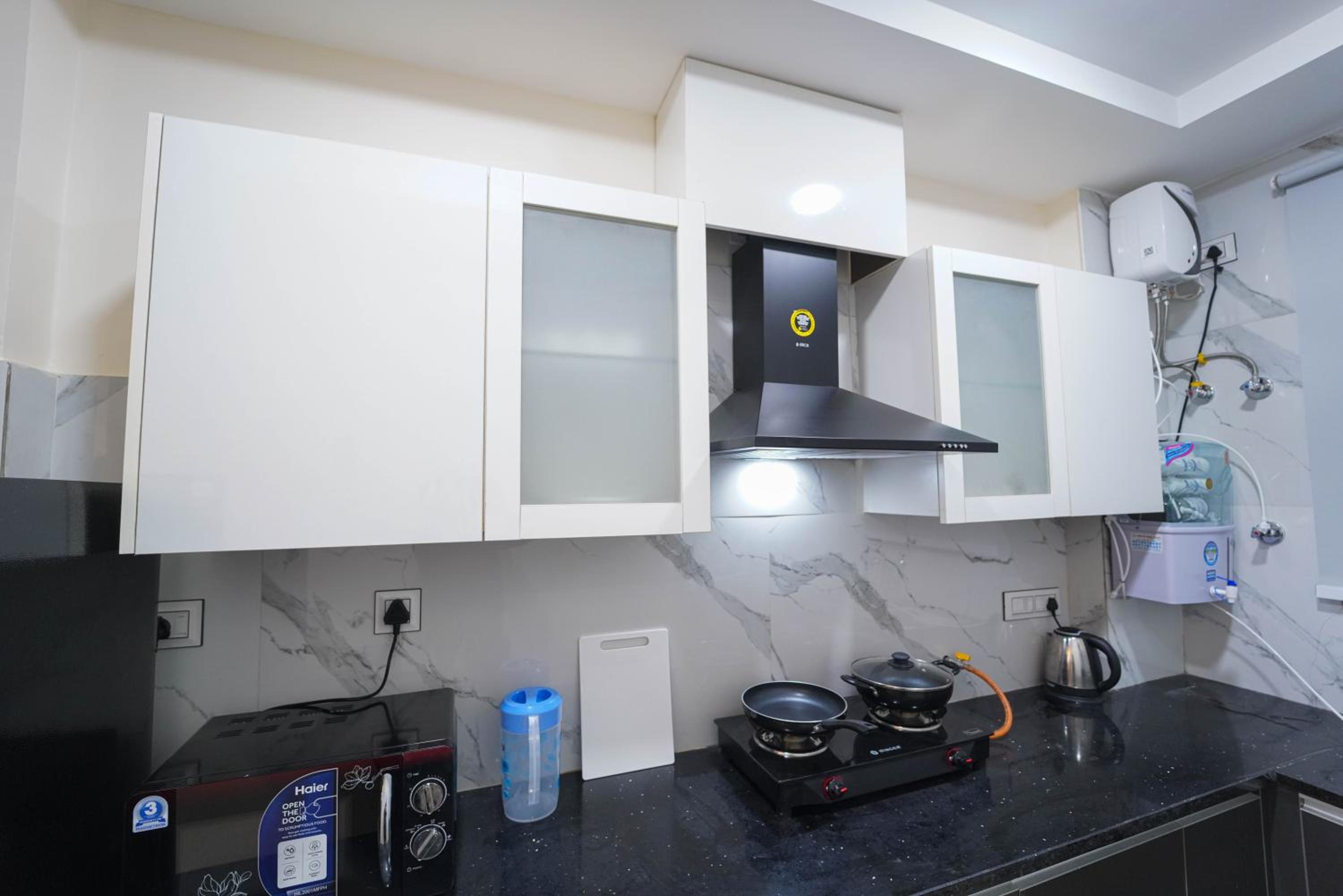 Two-Bedroom Apartment - Photo 12