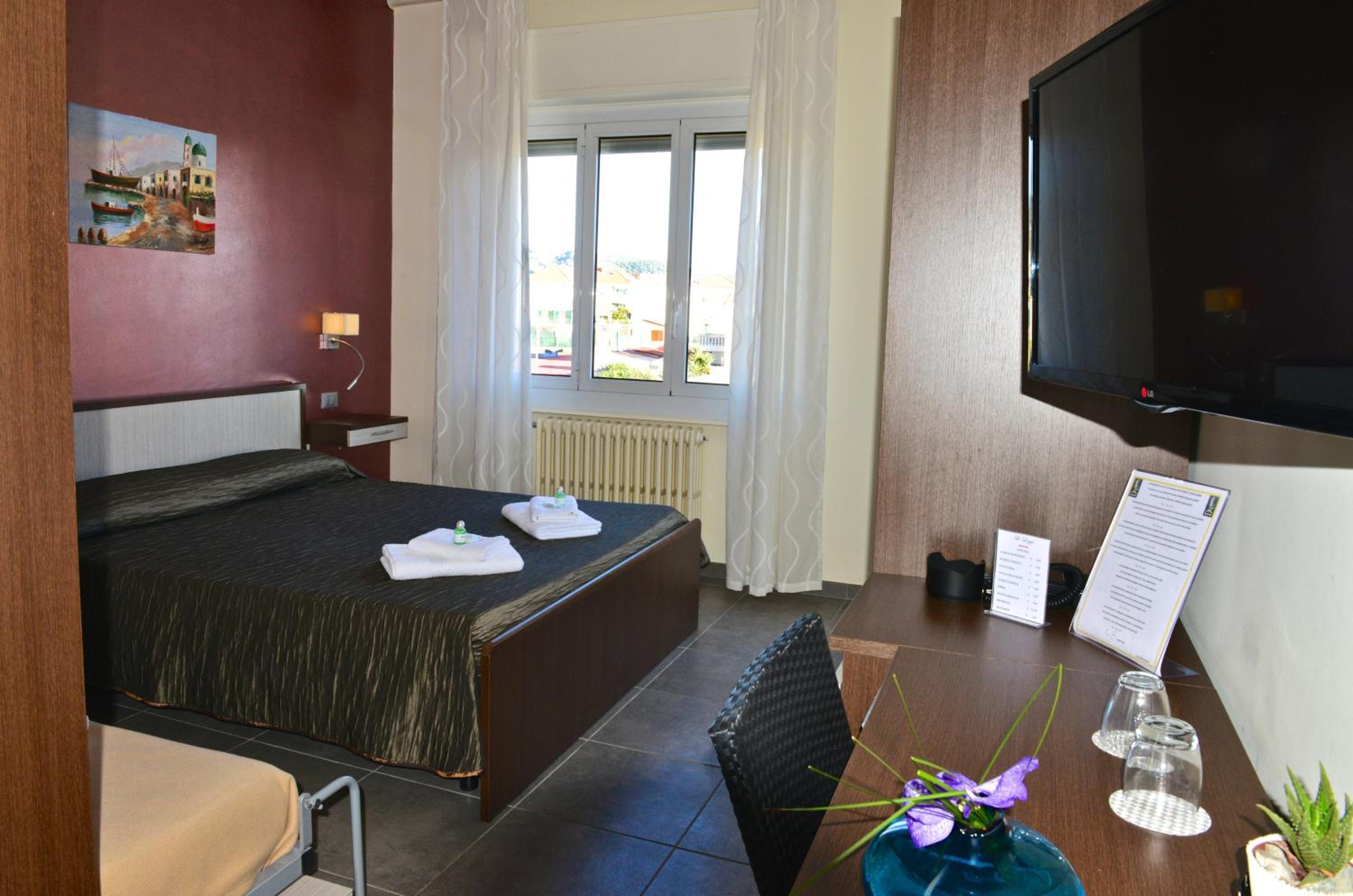Quadruple Room - Photo 4