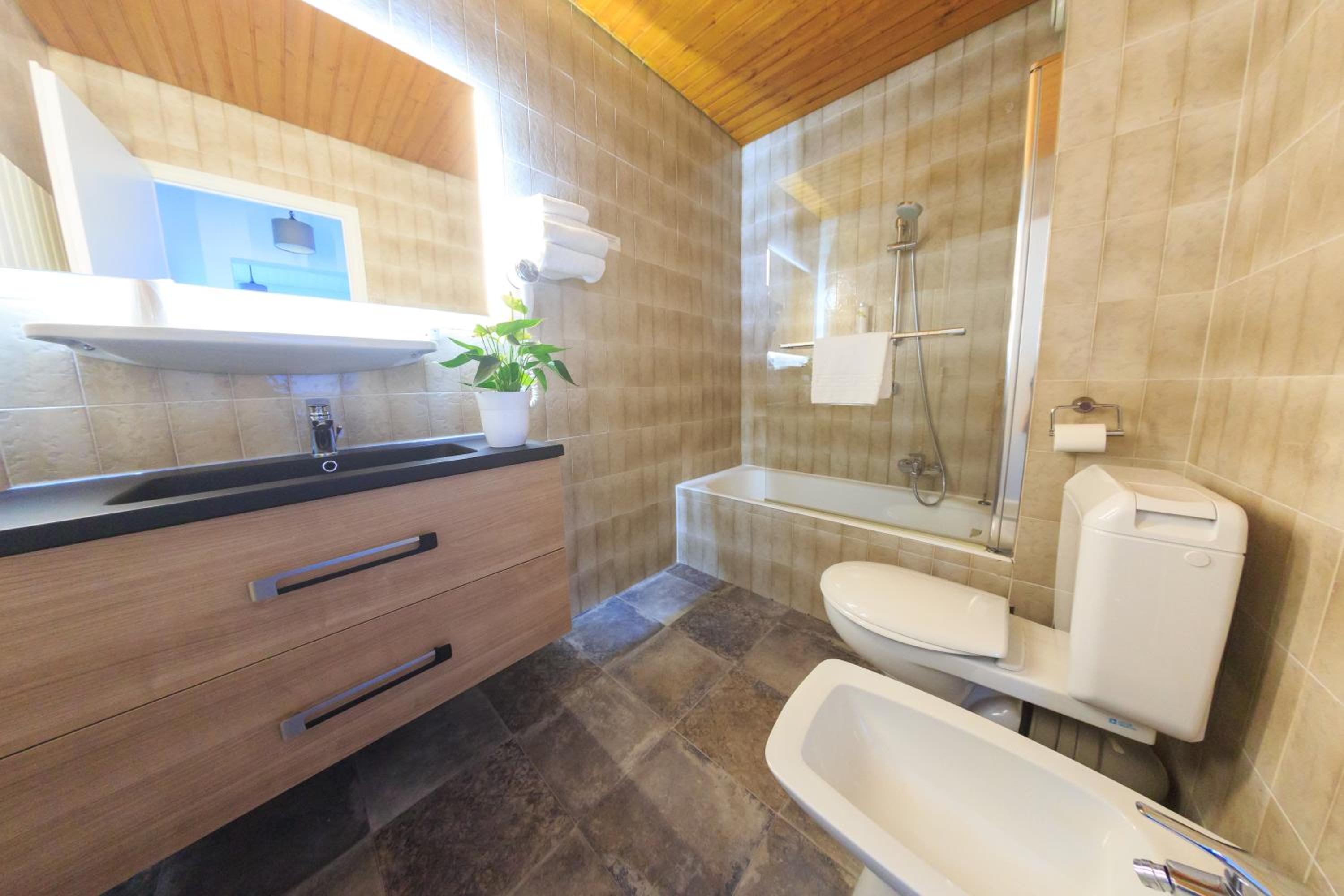 Small Double Room photo 3