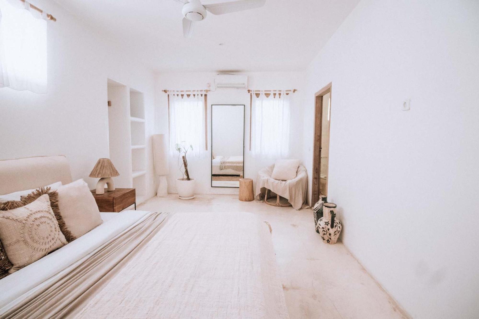 Deluxe Room - Photo 2