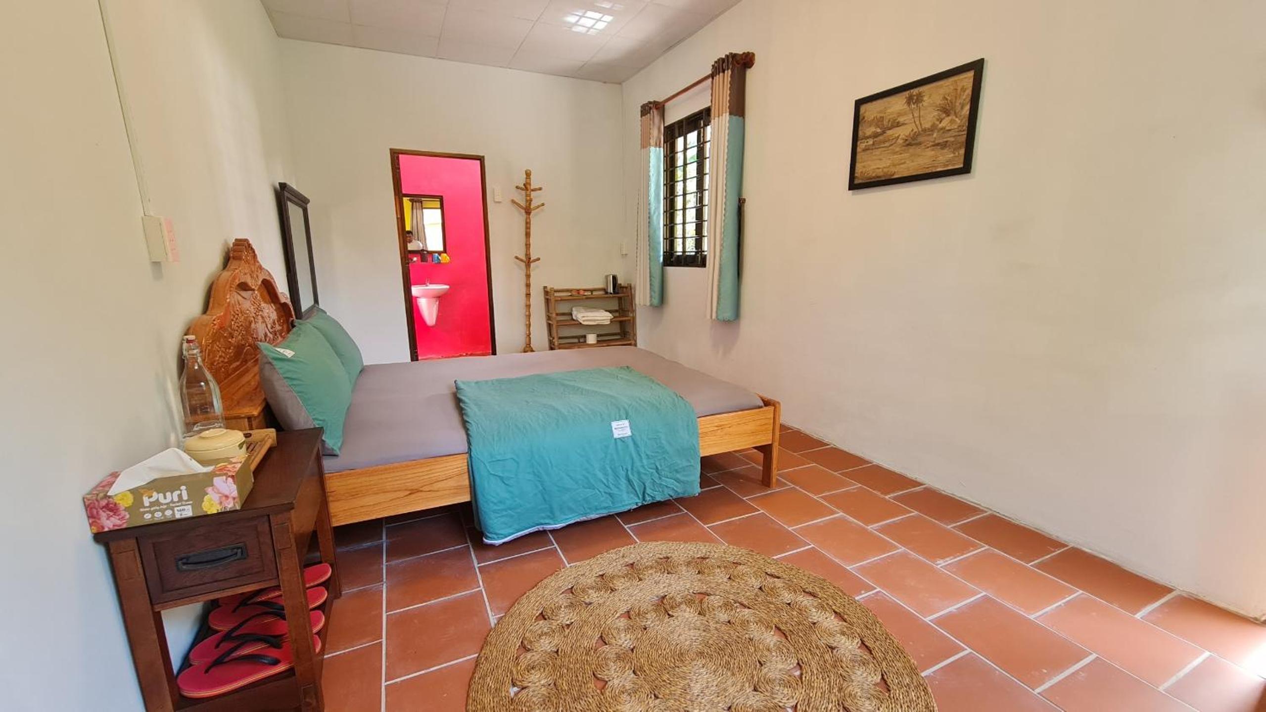 Quadruple Room with Private Bathroom photo 2