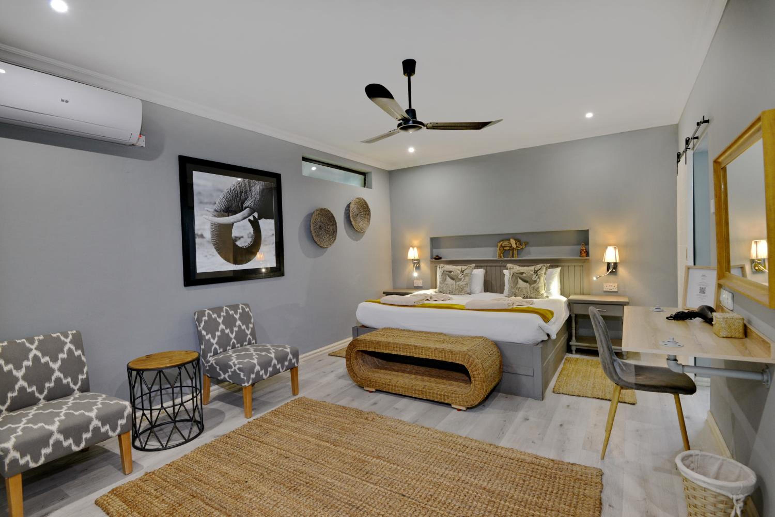 Double Chalet
