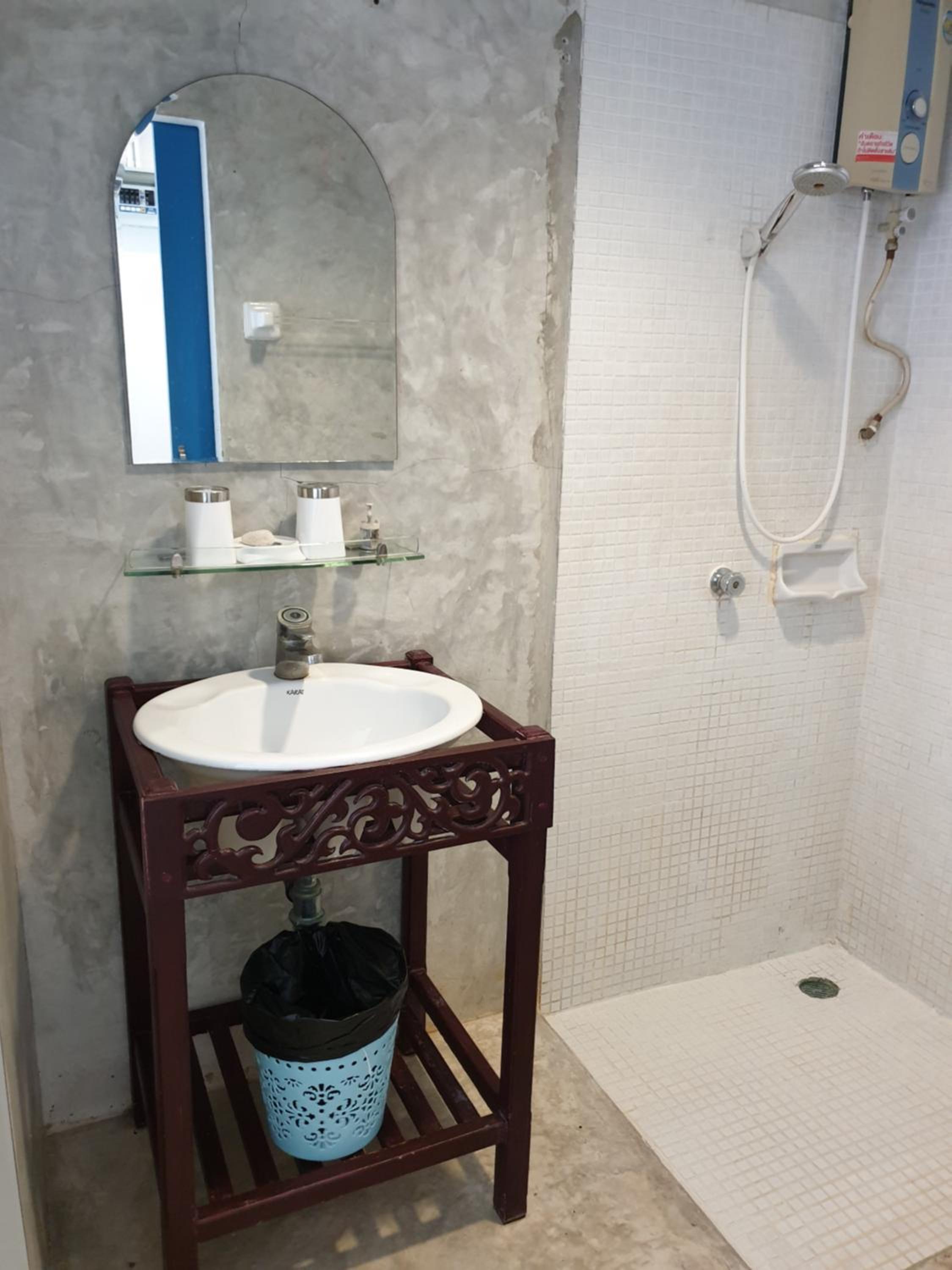 Double Room with Private Bathroom photo 3