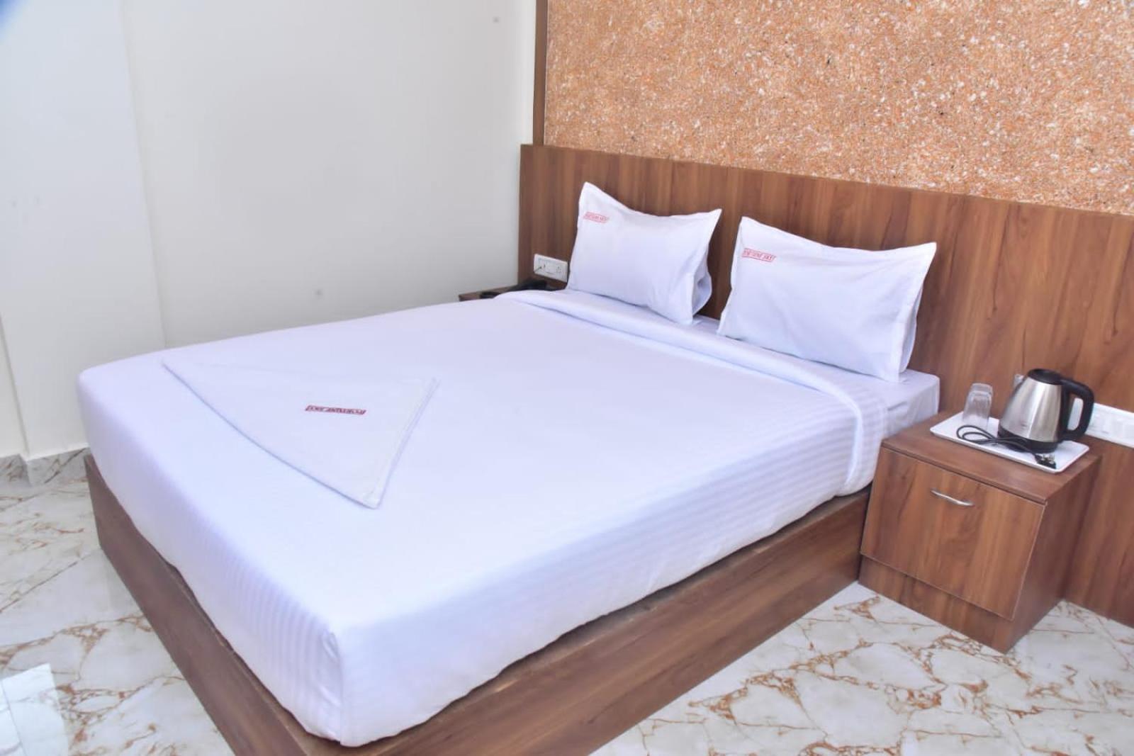 Deluxe Double Room - Photo 5