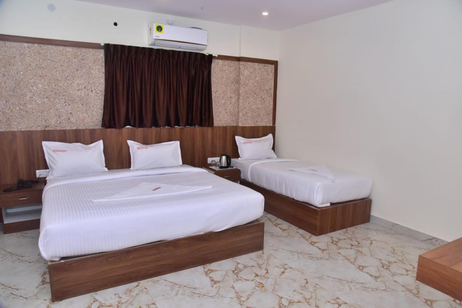 Deluxe Triple Room - Photo 3