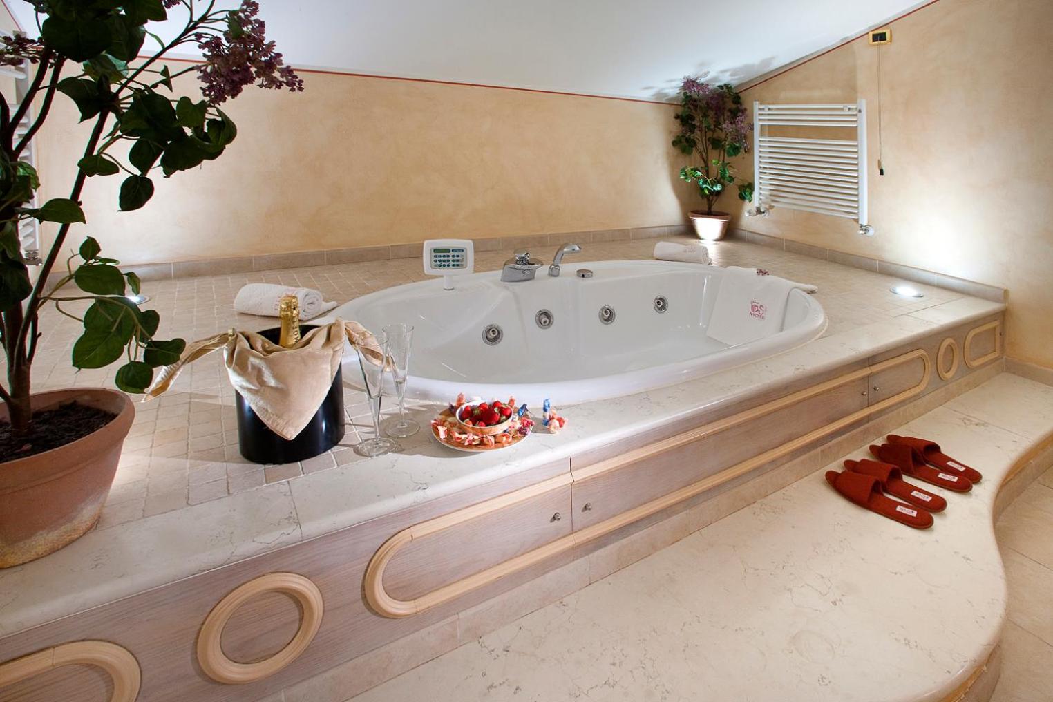 Master Suite  - Photo 12