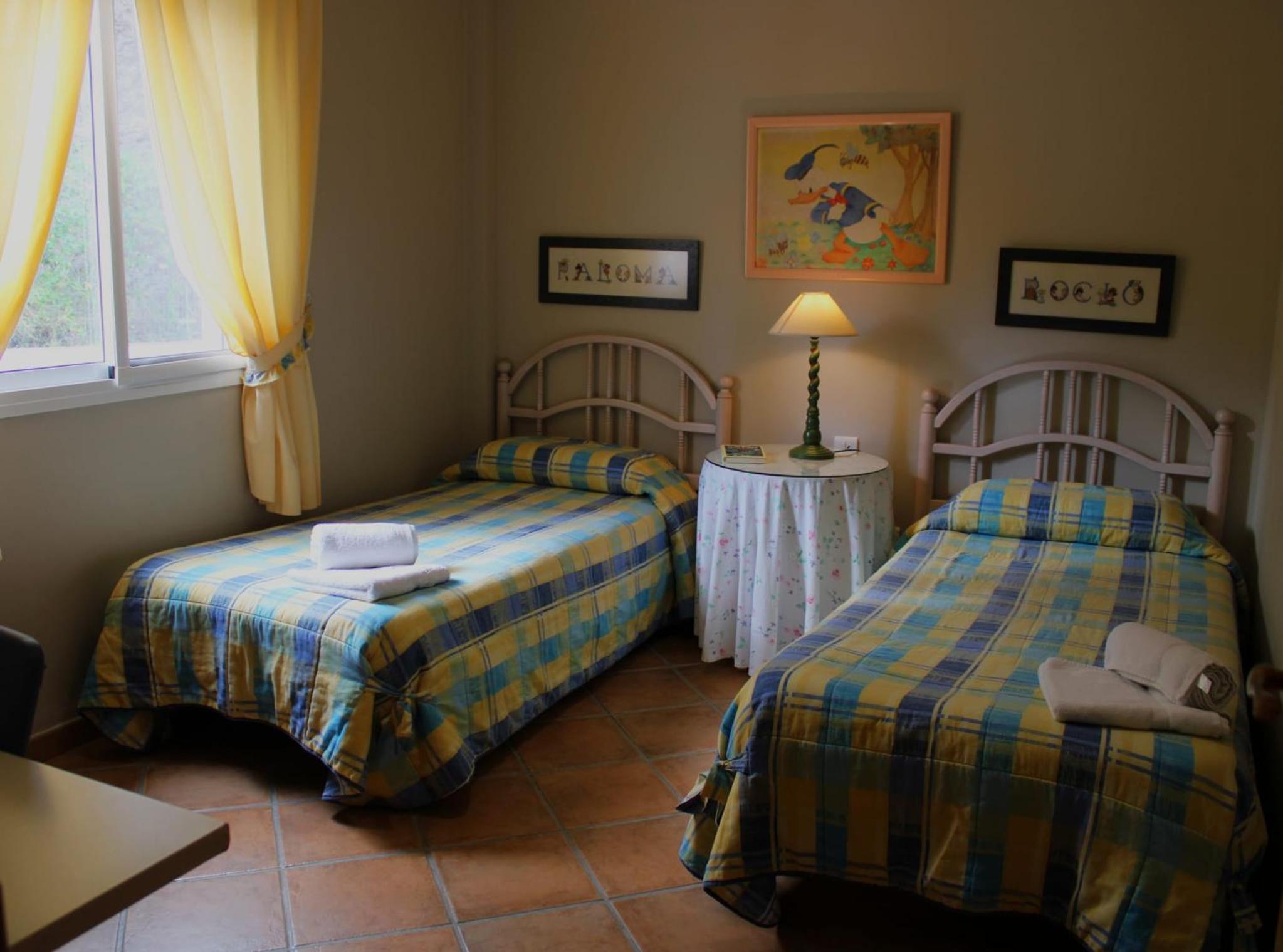 Casa de cuatro habitaciones
