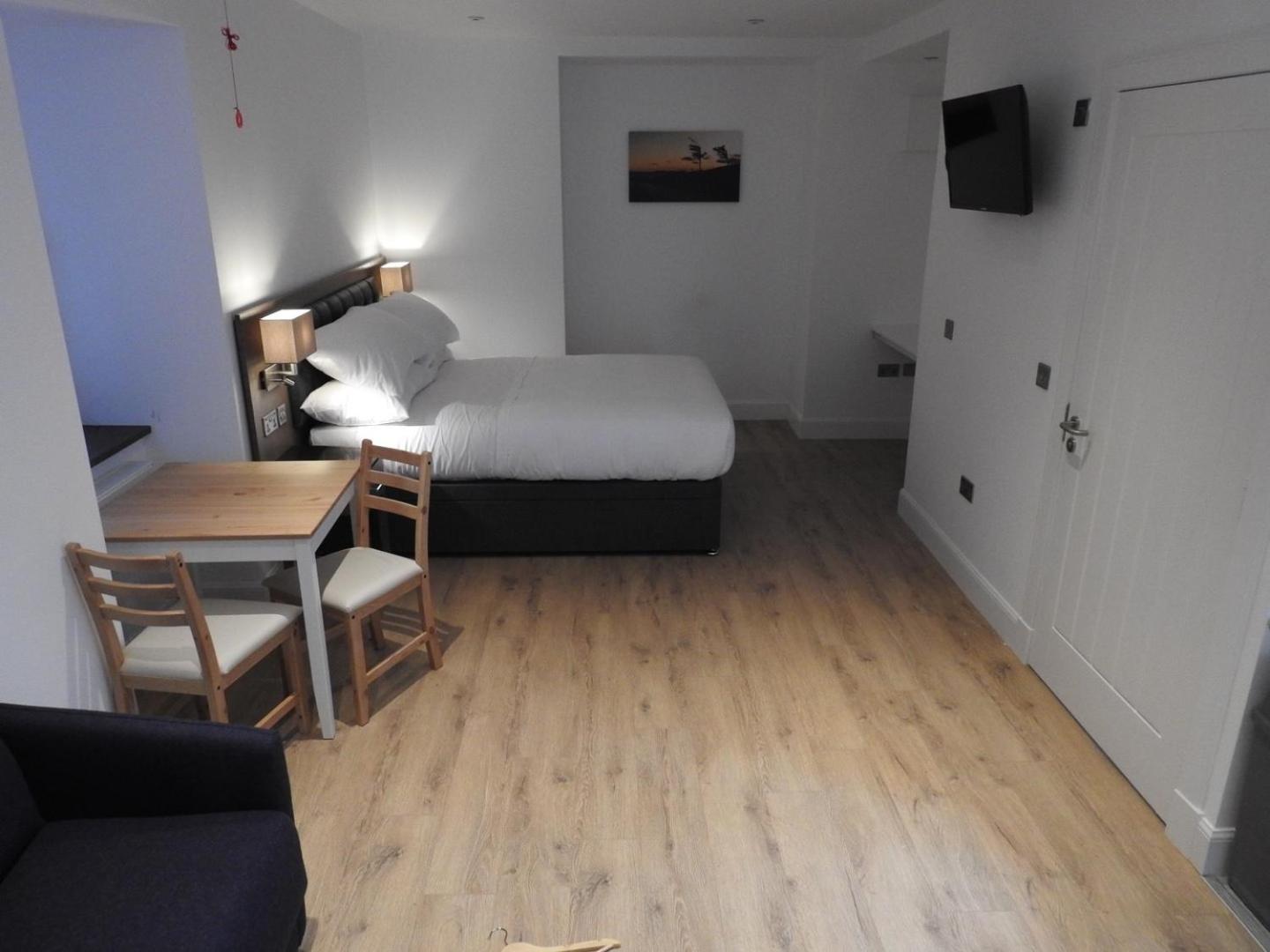 Deluxe Apartment photo 1