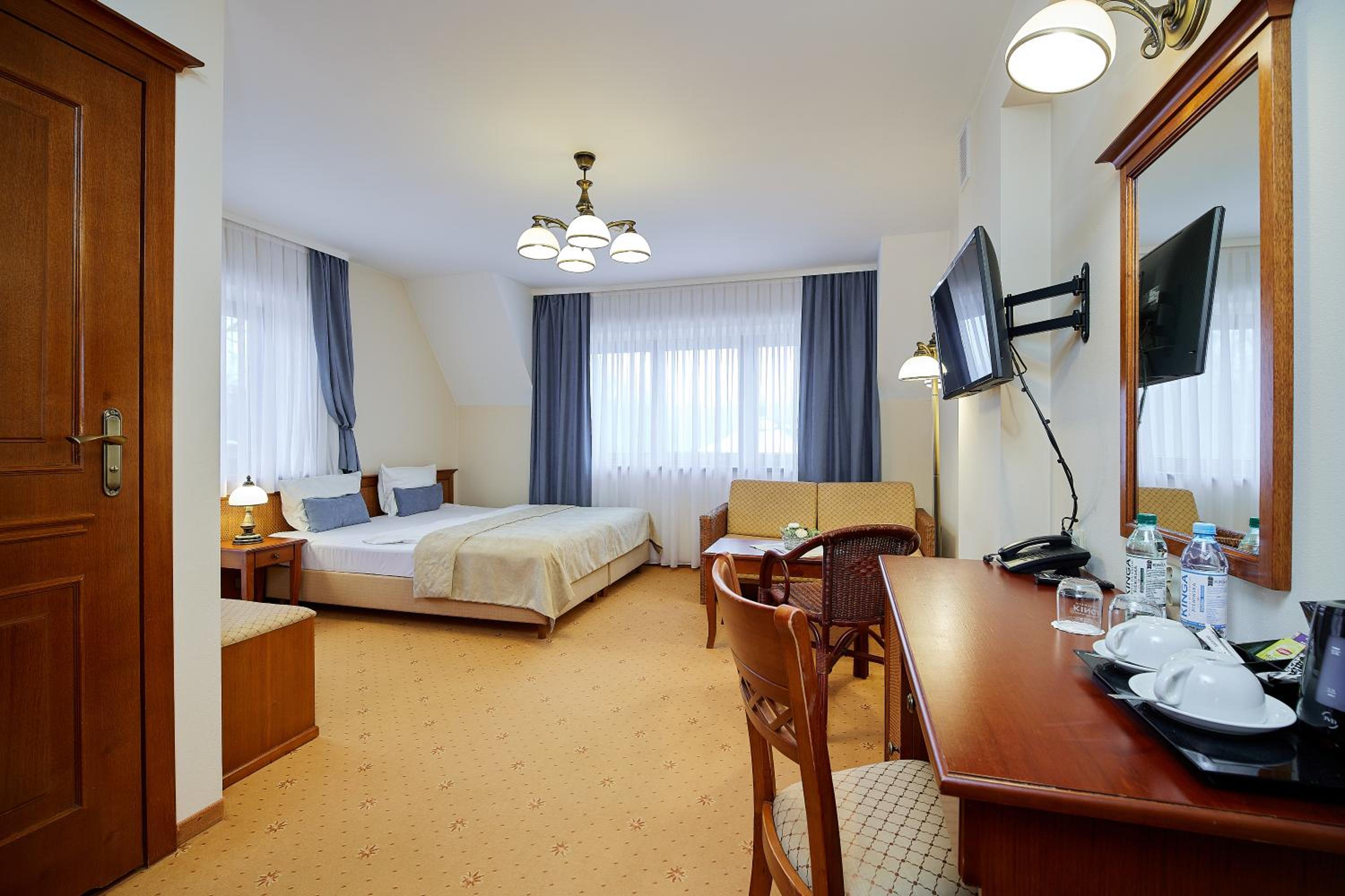 Deluxe Double Room - Photo 5