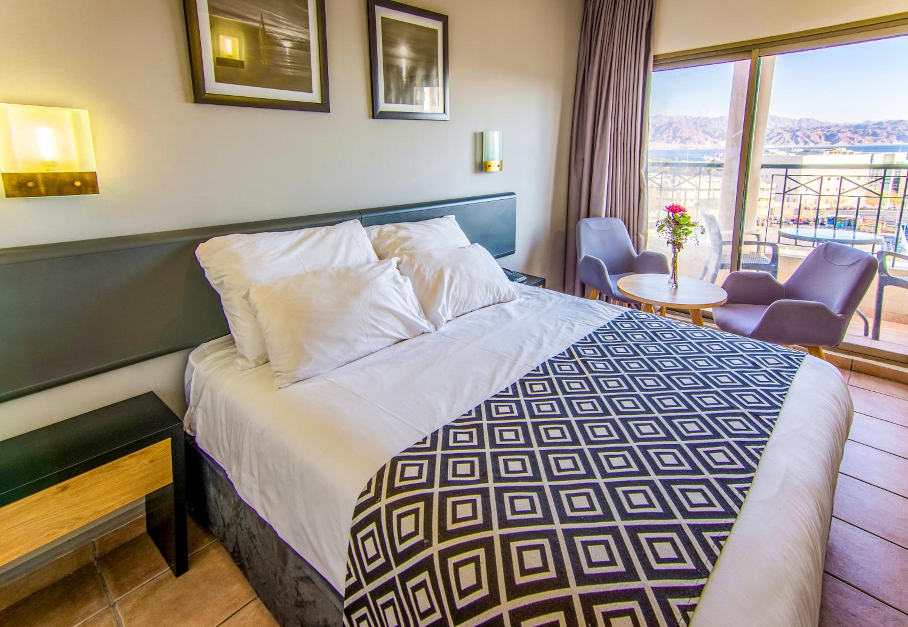 Comfort Double Room with Pool View & Balcony photo 3