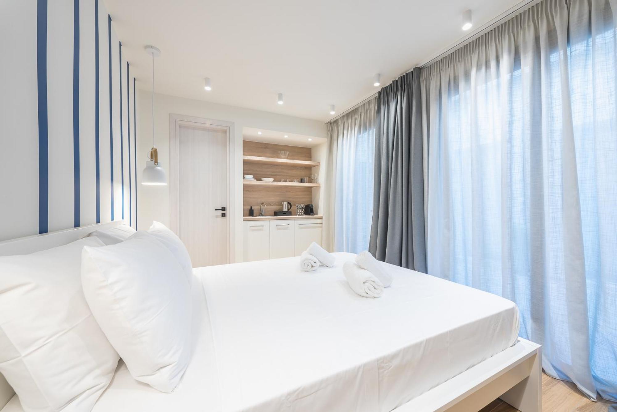 Standard Double Room photo 3