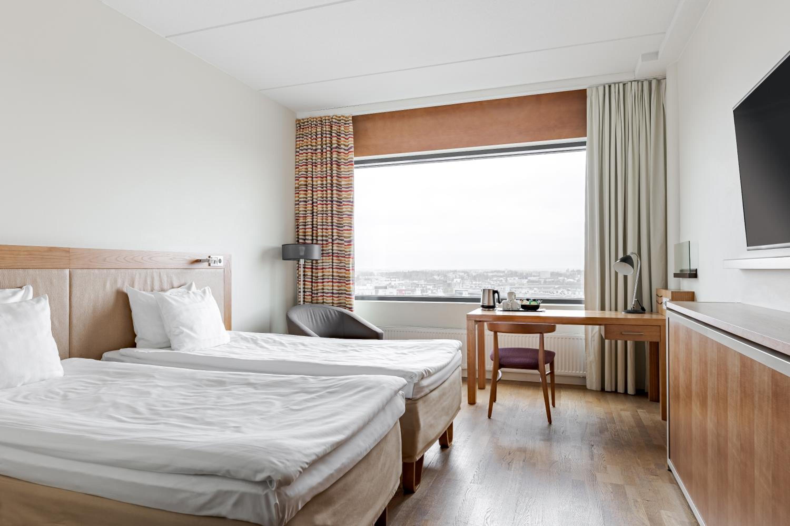 Standard Twin Tower - extra bed possibility - Photo 2