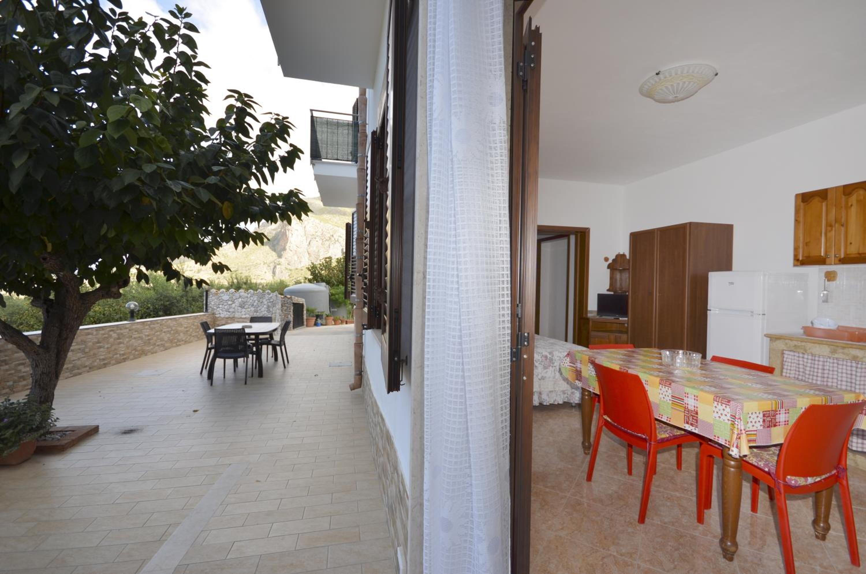 Apartment - Ground Floor photo 3