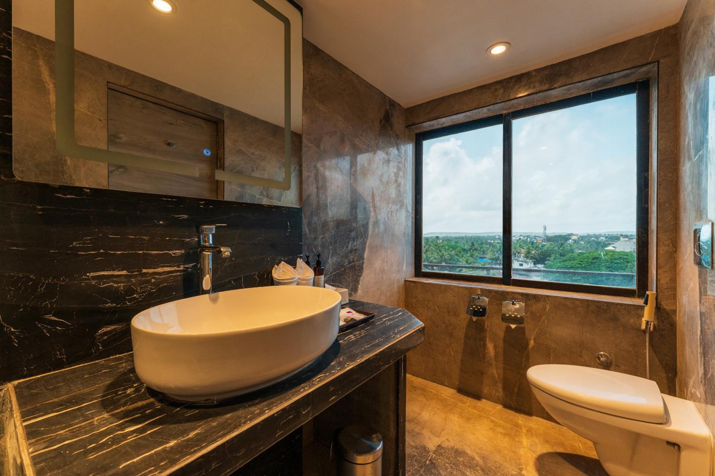 Imperial Suite - Photo 9