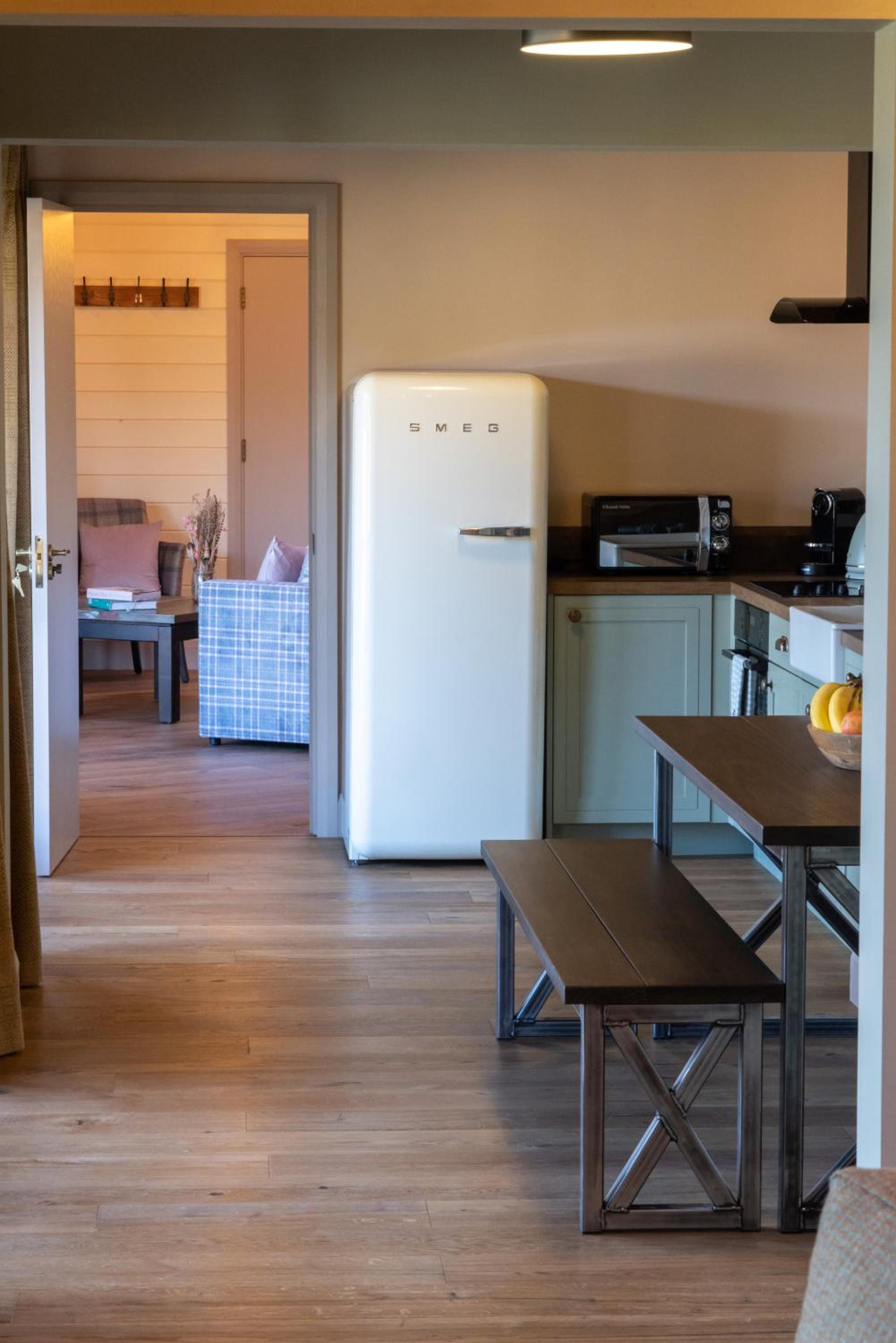 Two Bedroom Family Cabin  - Photo 10