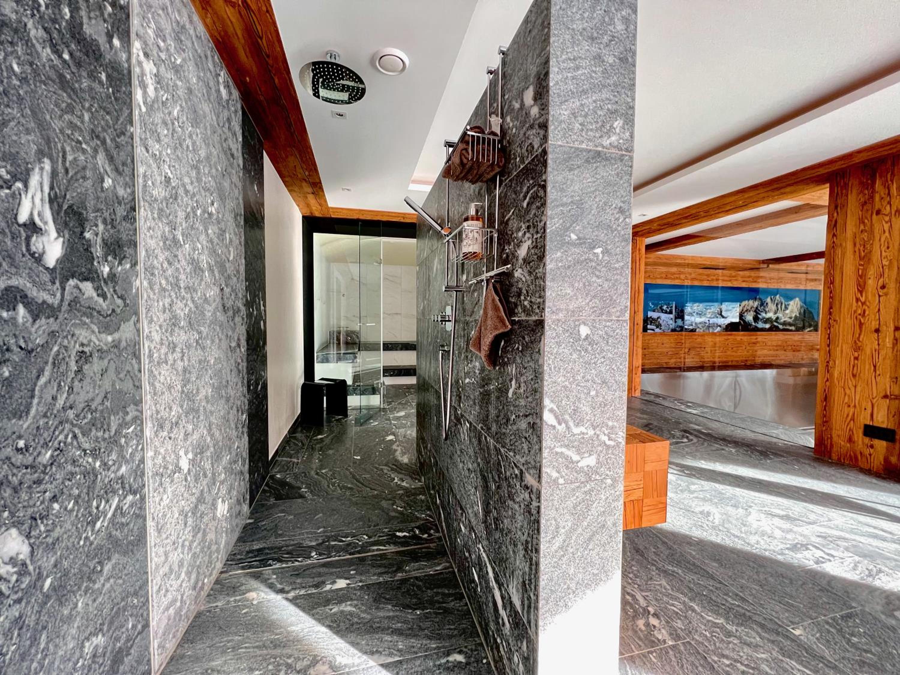 Chalet photo 3