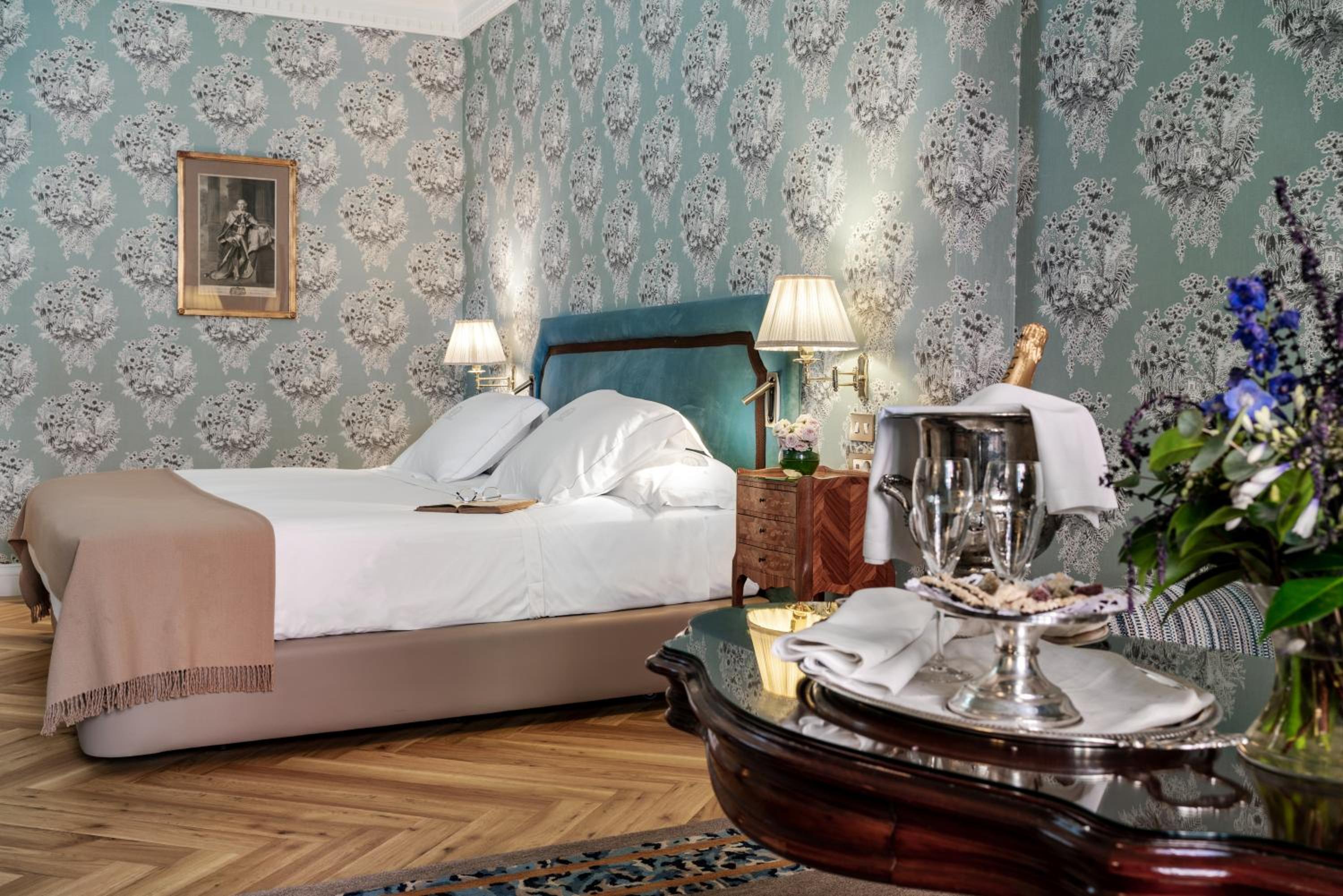 Junior Suite - Photo 8