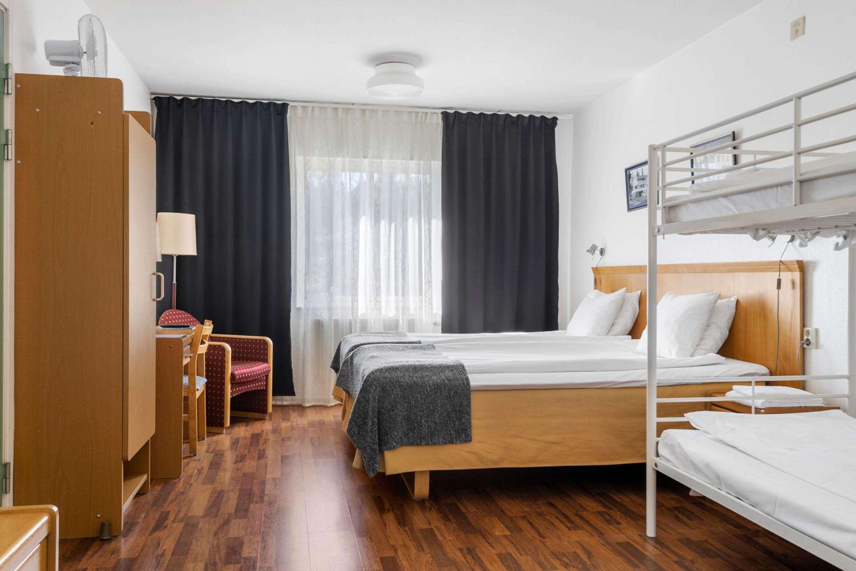 Quadruple Room with Garden View photo 1