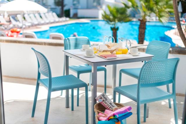 Apartamento de Dos Dormitorios (2 adultos + 2 niños)