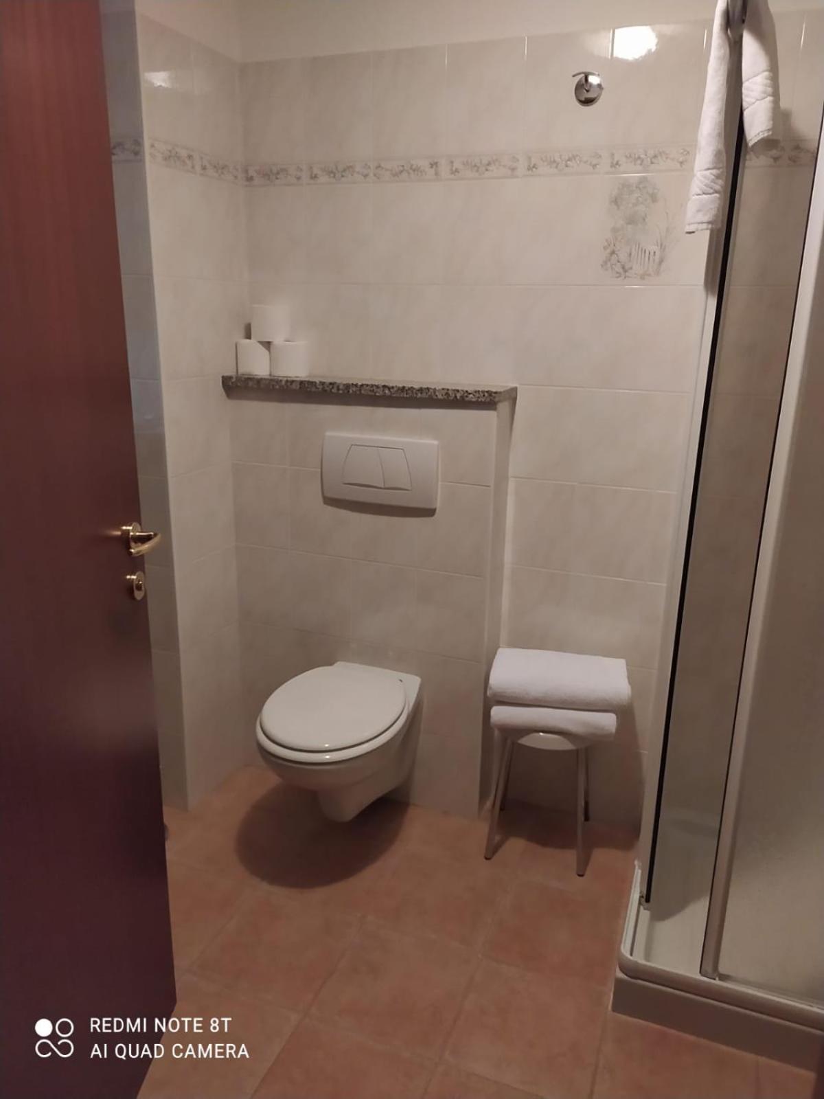Standard Single Room photo 3